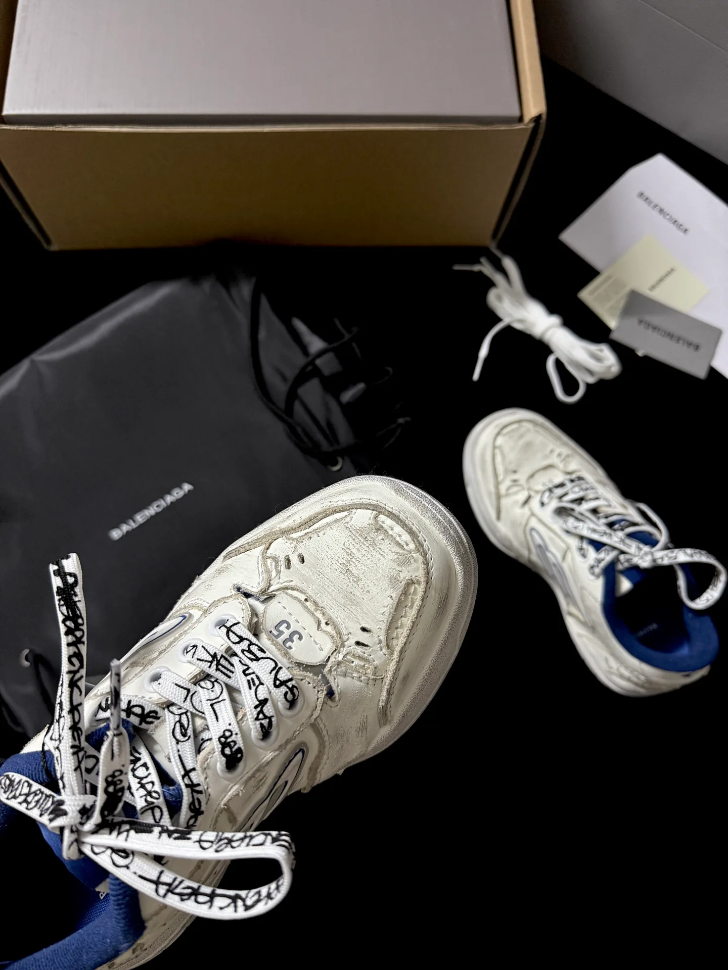Кроссовки Женские Balenciaga 11470661