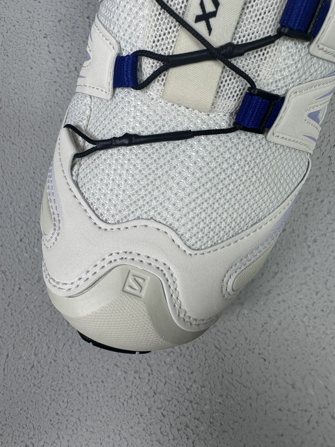 Кроссовки Женские Salomon 17962178