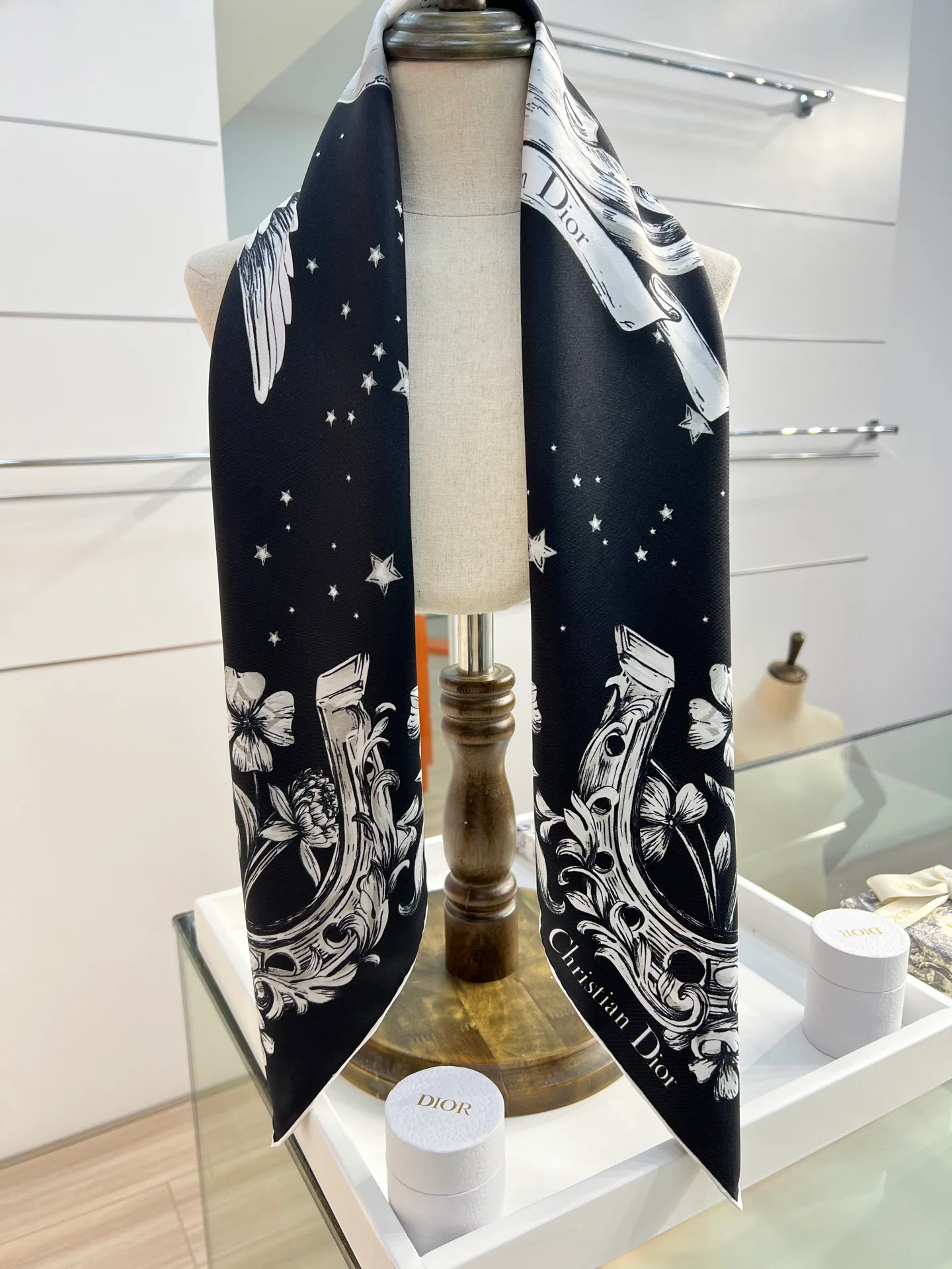 Платки Christian Dior 11722450