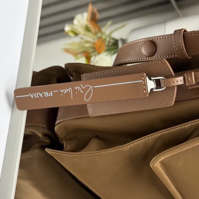 Сумки На Ремне Женские Prada 702845