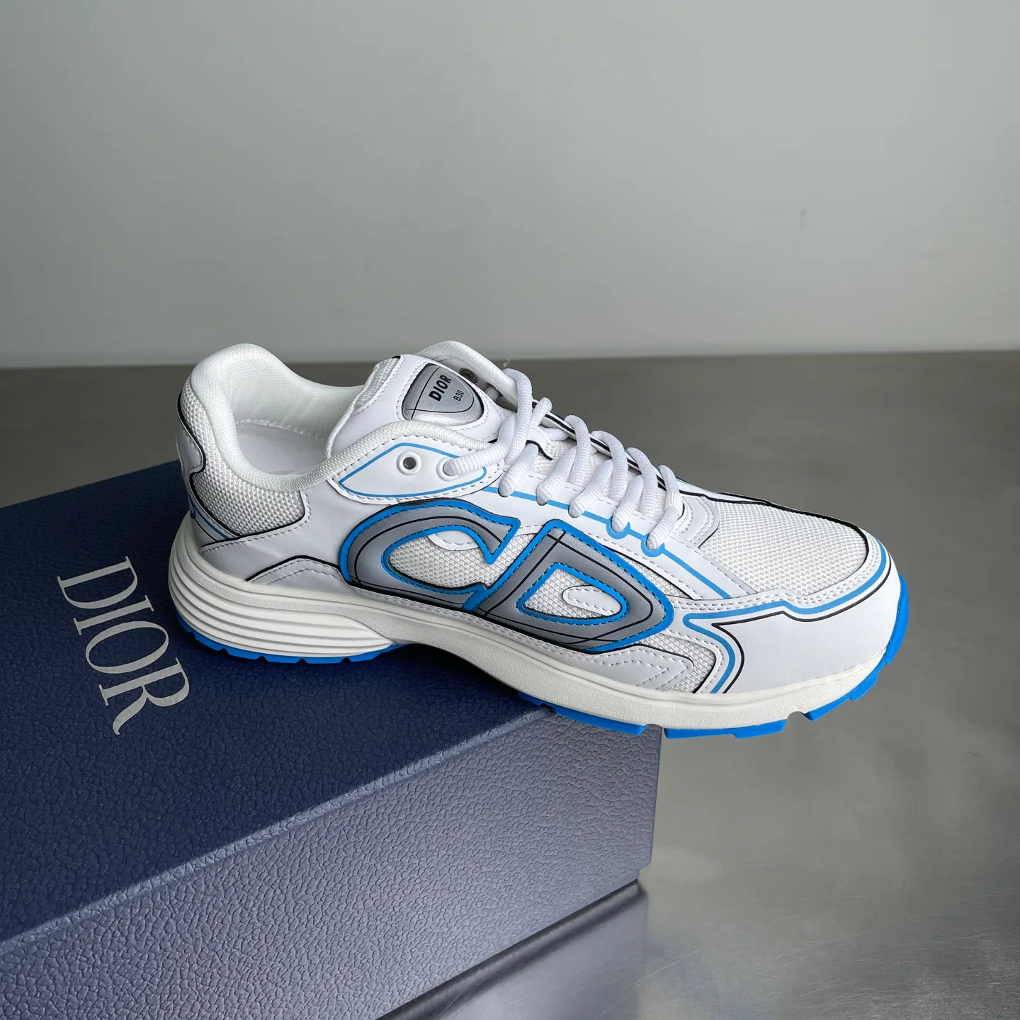Кроссовки Женские Christian Dior 12004247