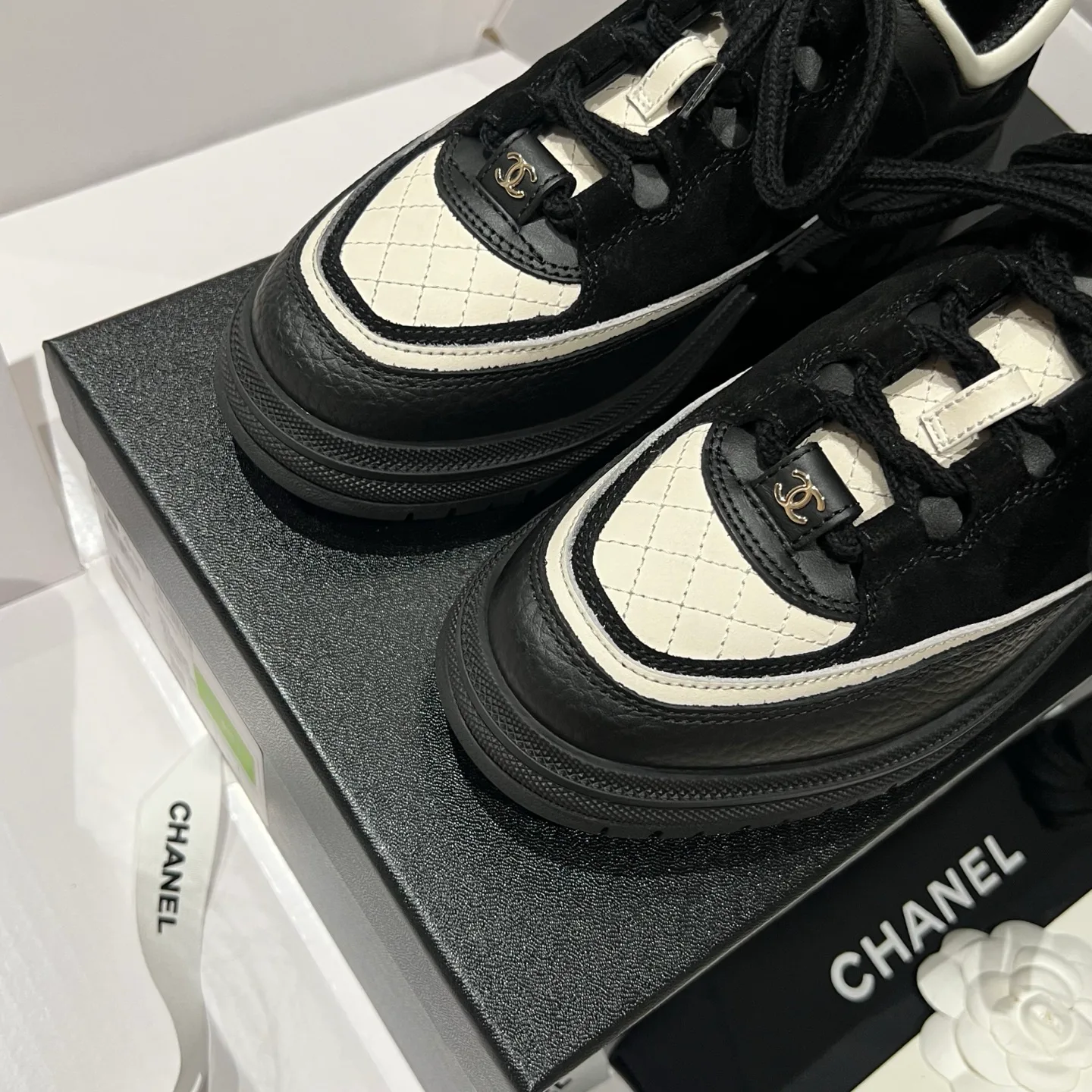 Кроссовки Женские Chanel 1098015