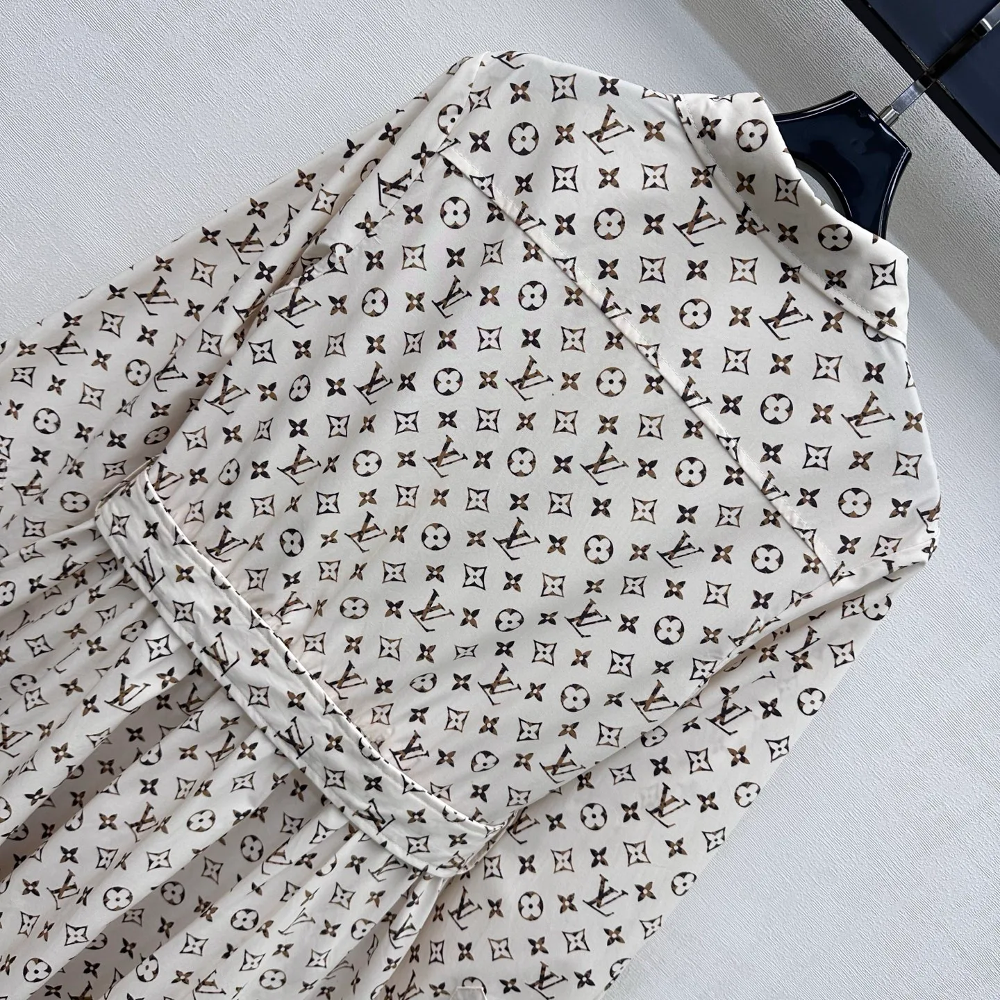 Платья Женские Louis Vuitton 17392634