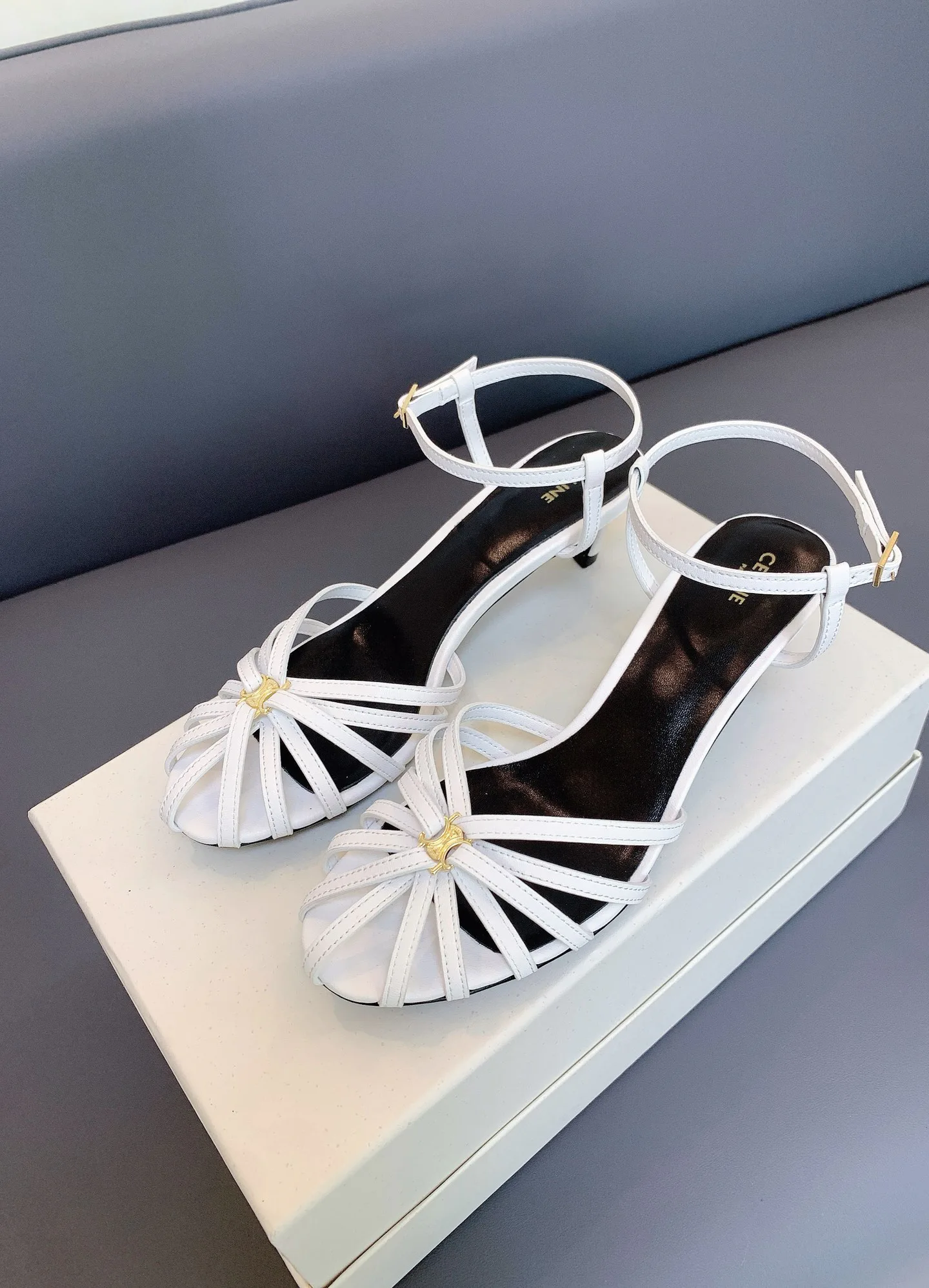 Босоножки Женские Celine 17479003