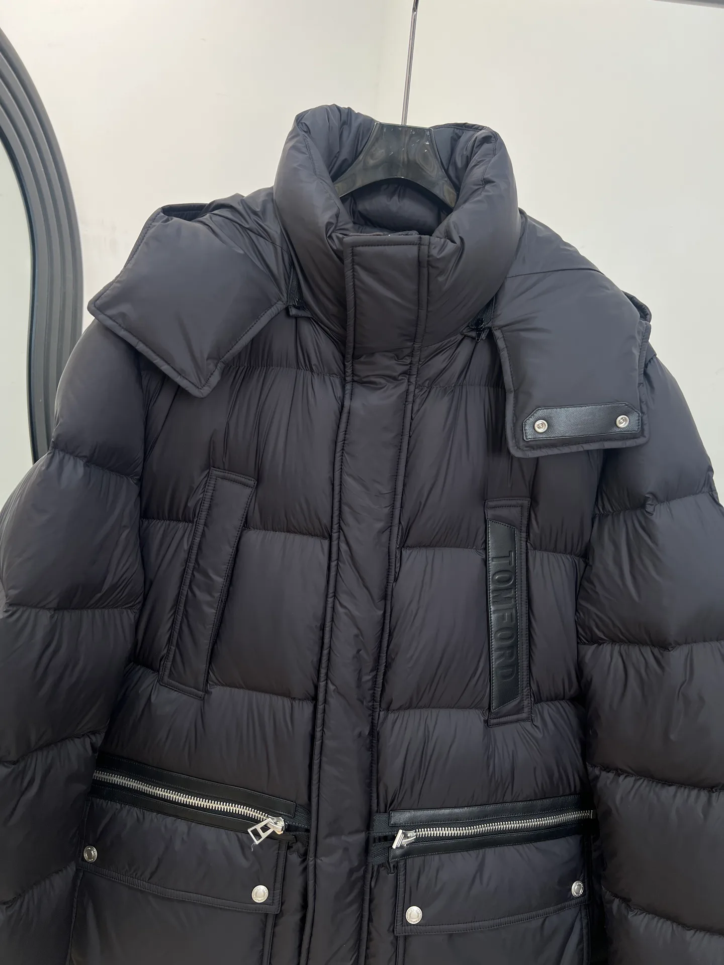 Куртки И Пуховики Женские Tom Ford 18733542