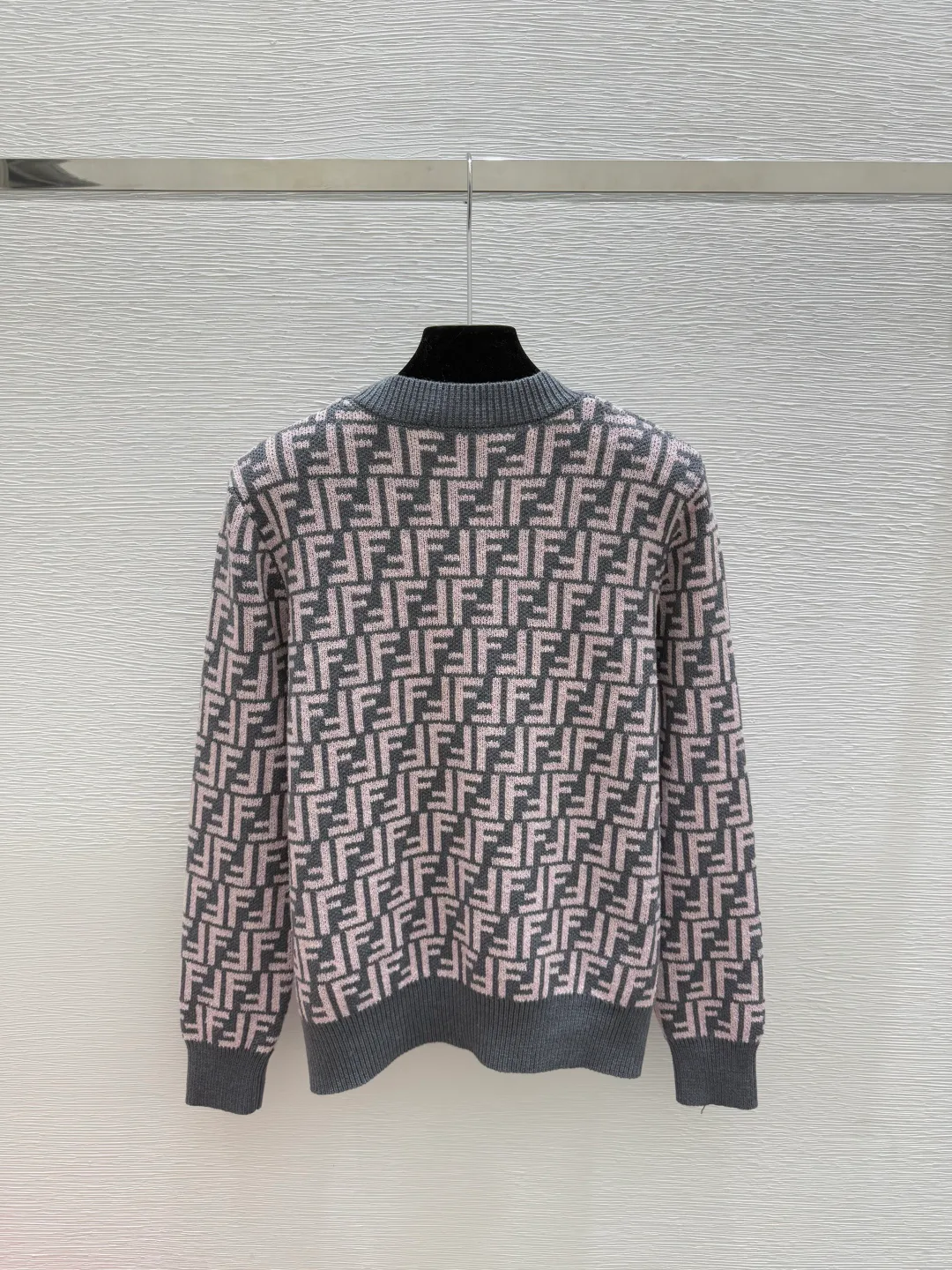 Джемперы Женские Louis Vuitton 150448