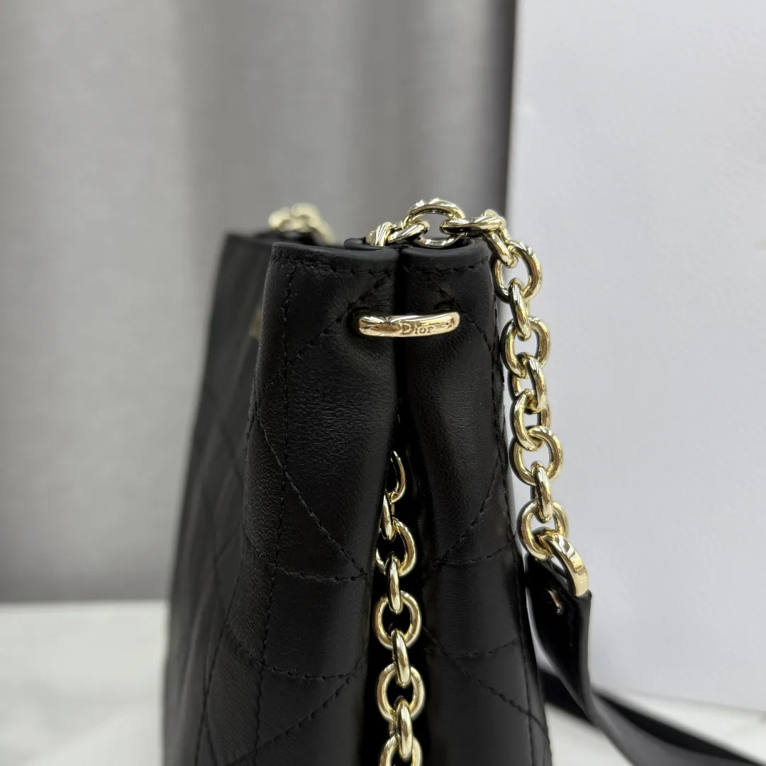 Классические Сумки Женские Christian Dior 11905838