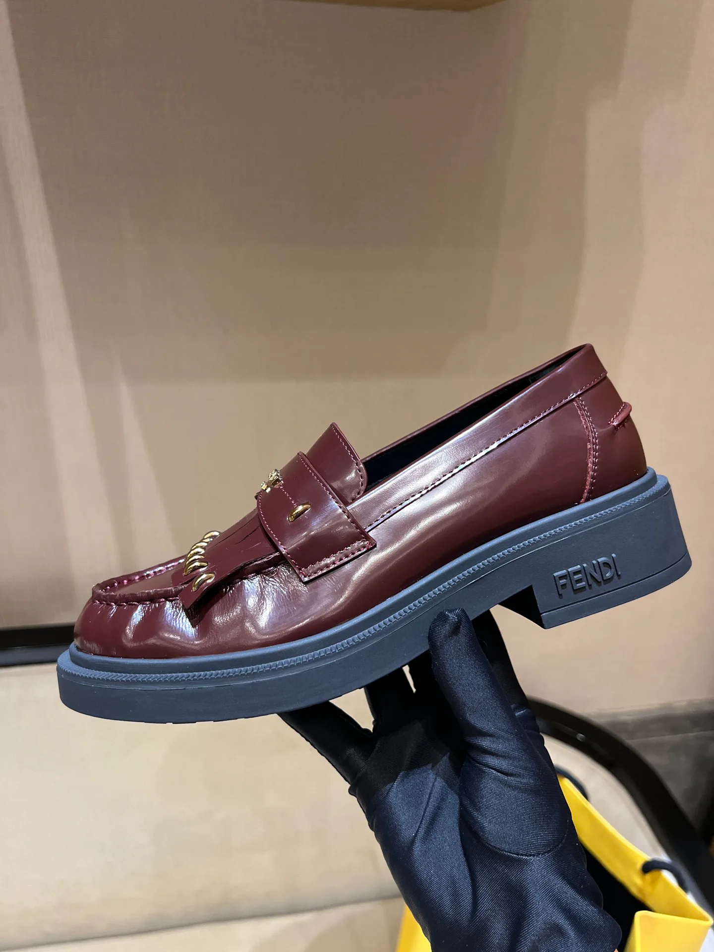 Лоферы И Мокасины Женские Fendi 13049