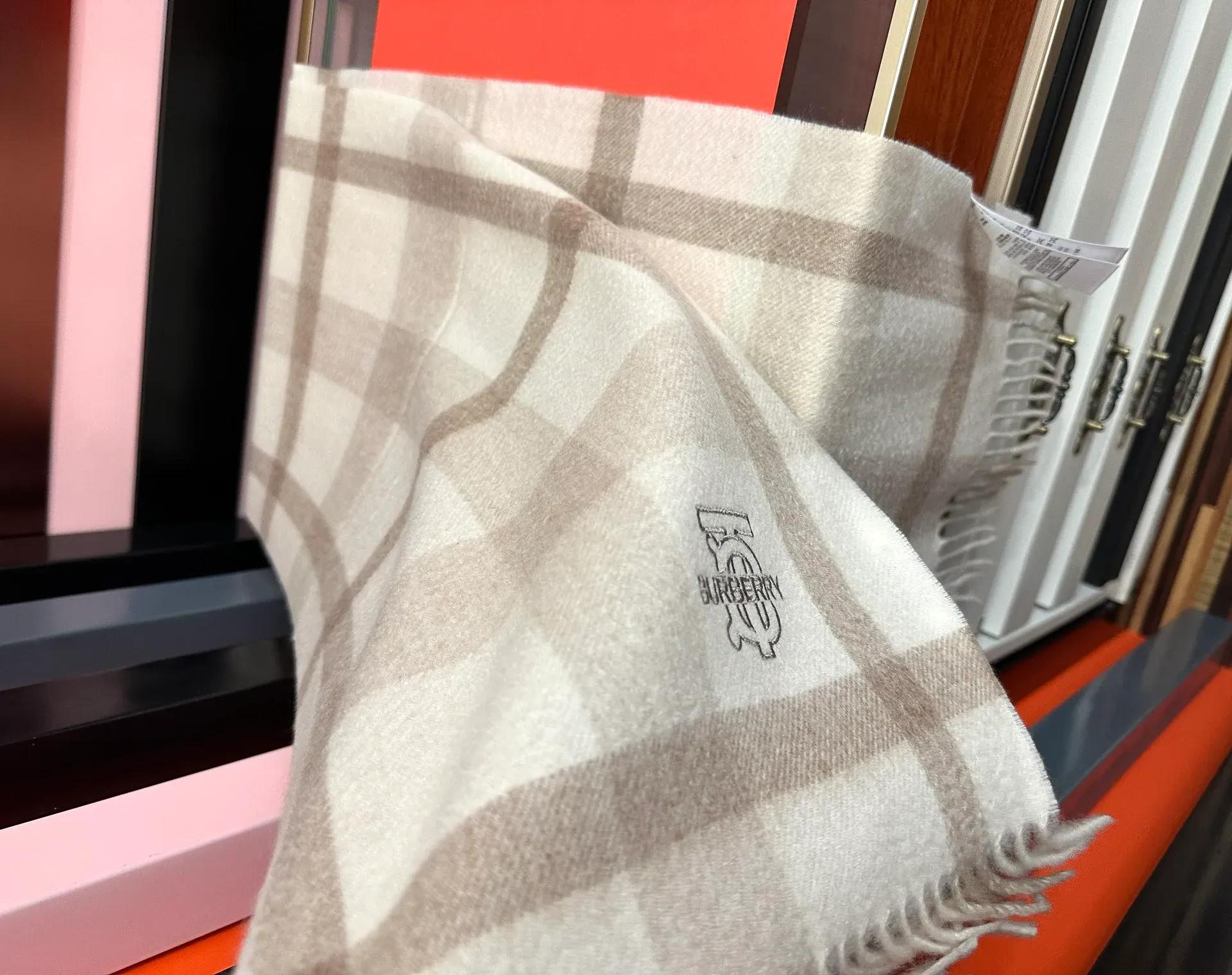 Шарфы Burberry 1490196