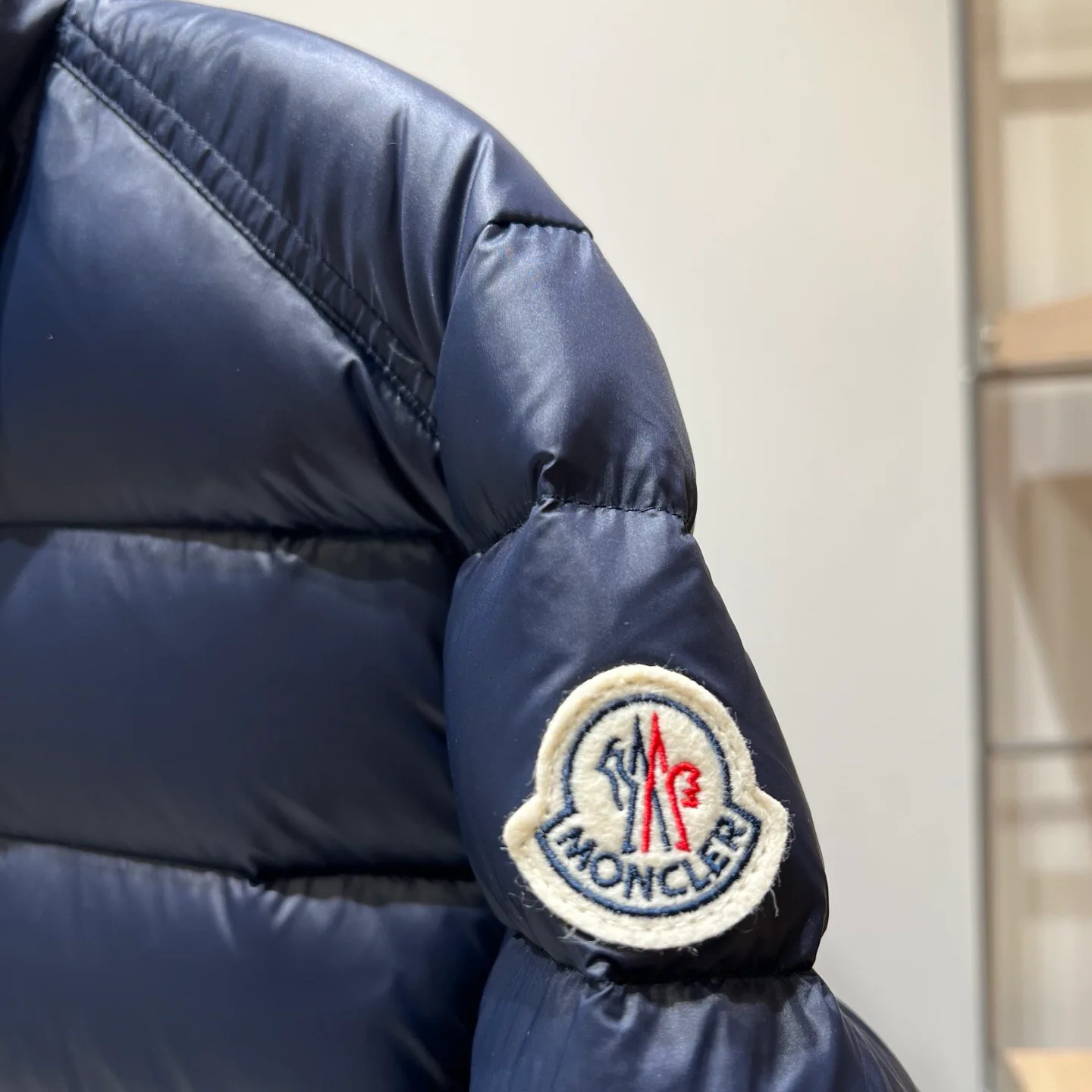 Куртки И Пуховики Женские Moncler 18284058