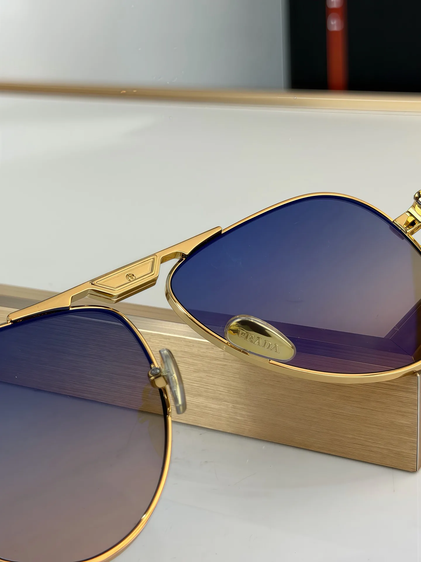 Очки Prada 17167193