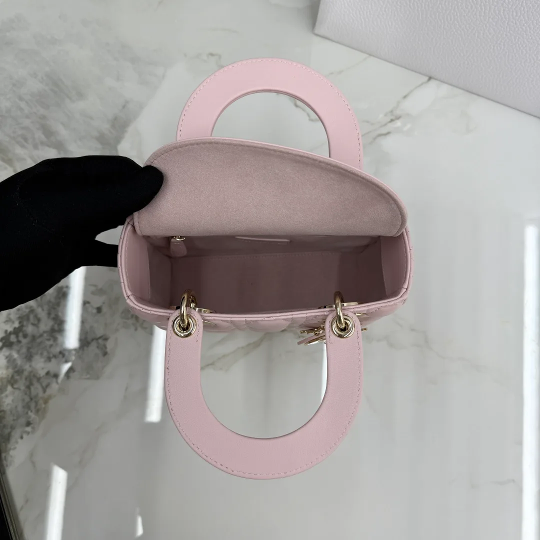 Классические Сумки Женские Christian Dior 11905798