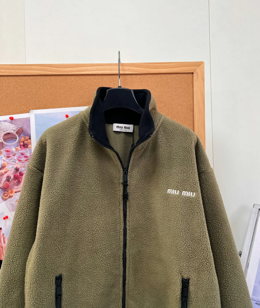 Куртки И Пуховики Женские Miu Miu 19078567