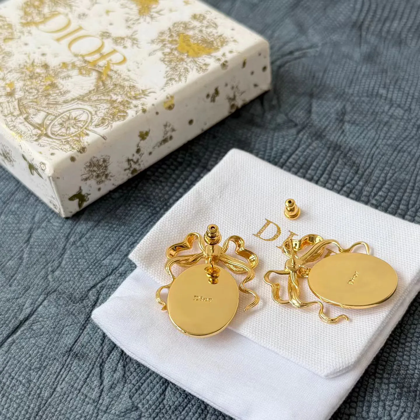 Бижутерия Christian Dior 18122384