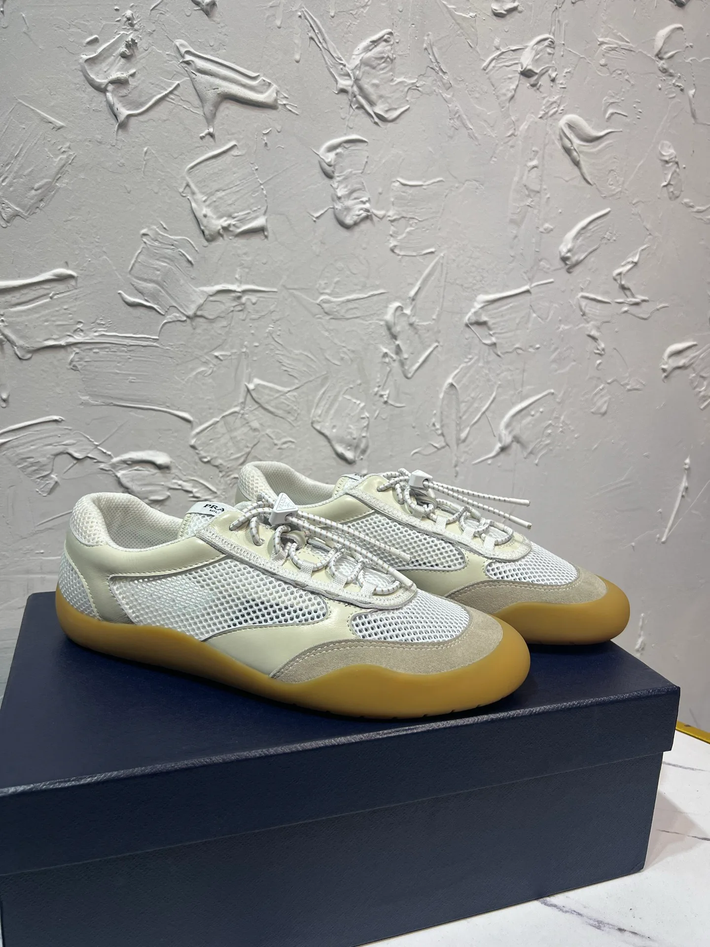 Кроссовки Мужские Prada 19570726