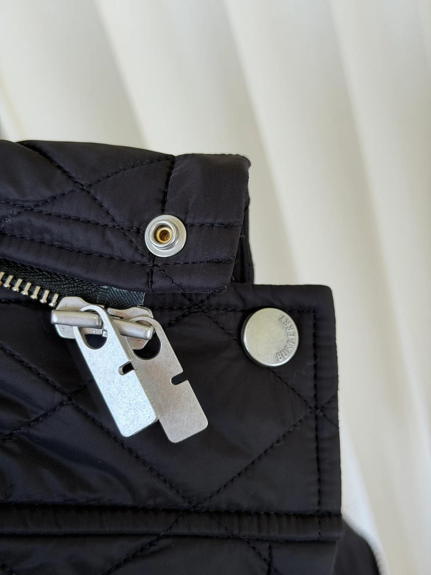 Куртки И Пуховики Женские Burberry 17950214
