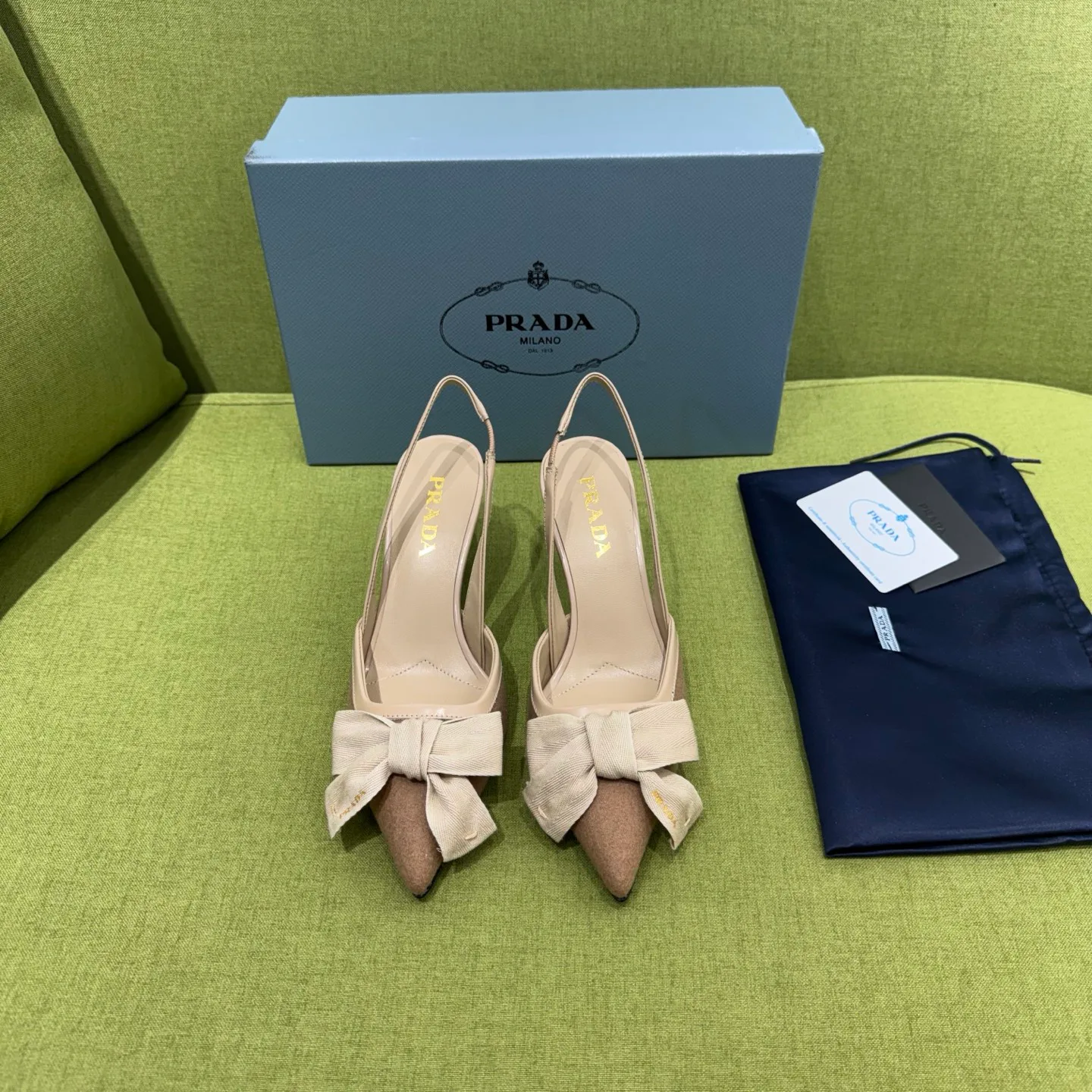 Туфли Женские Prada 18709011