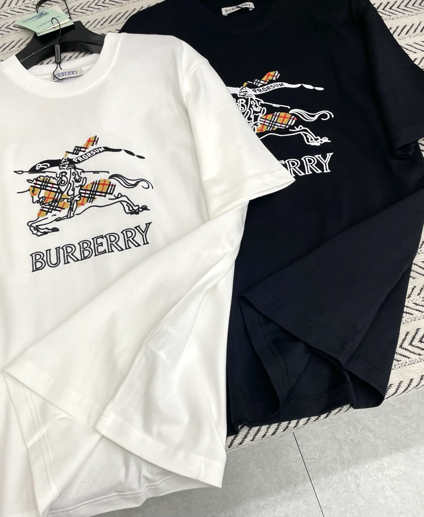 Футболки Женские Burberry 12351342