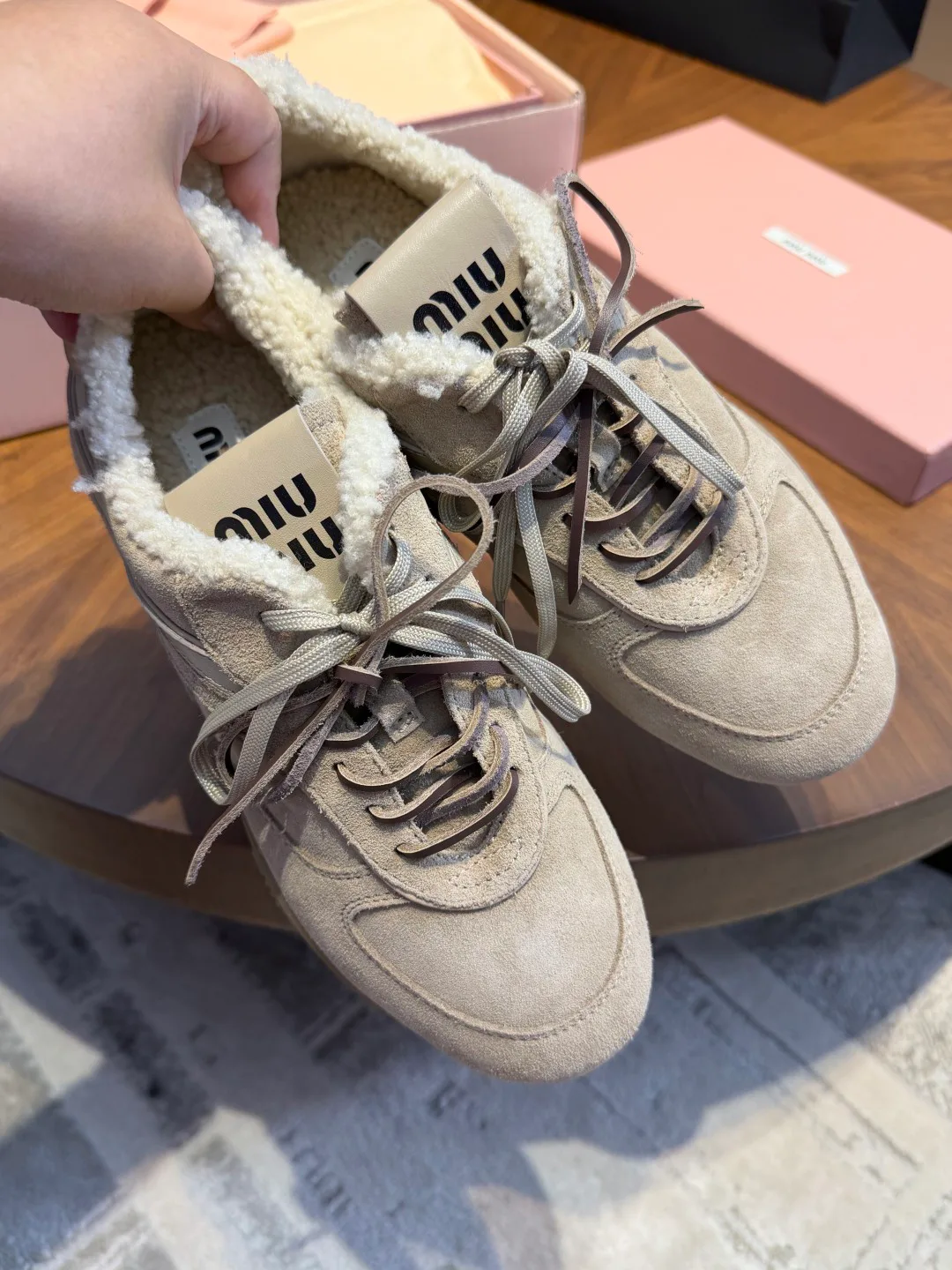 Кроссовки Женские Miu Miu 18267464