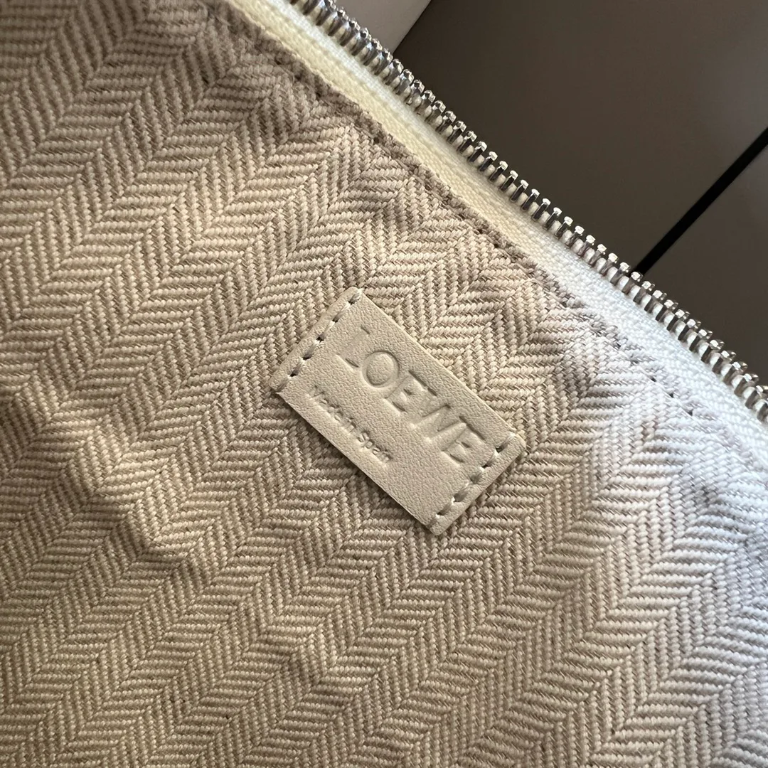 Классические Сумки Женские Loewe 11513529