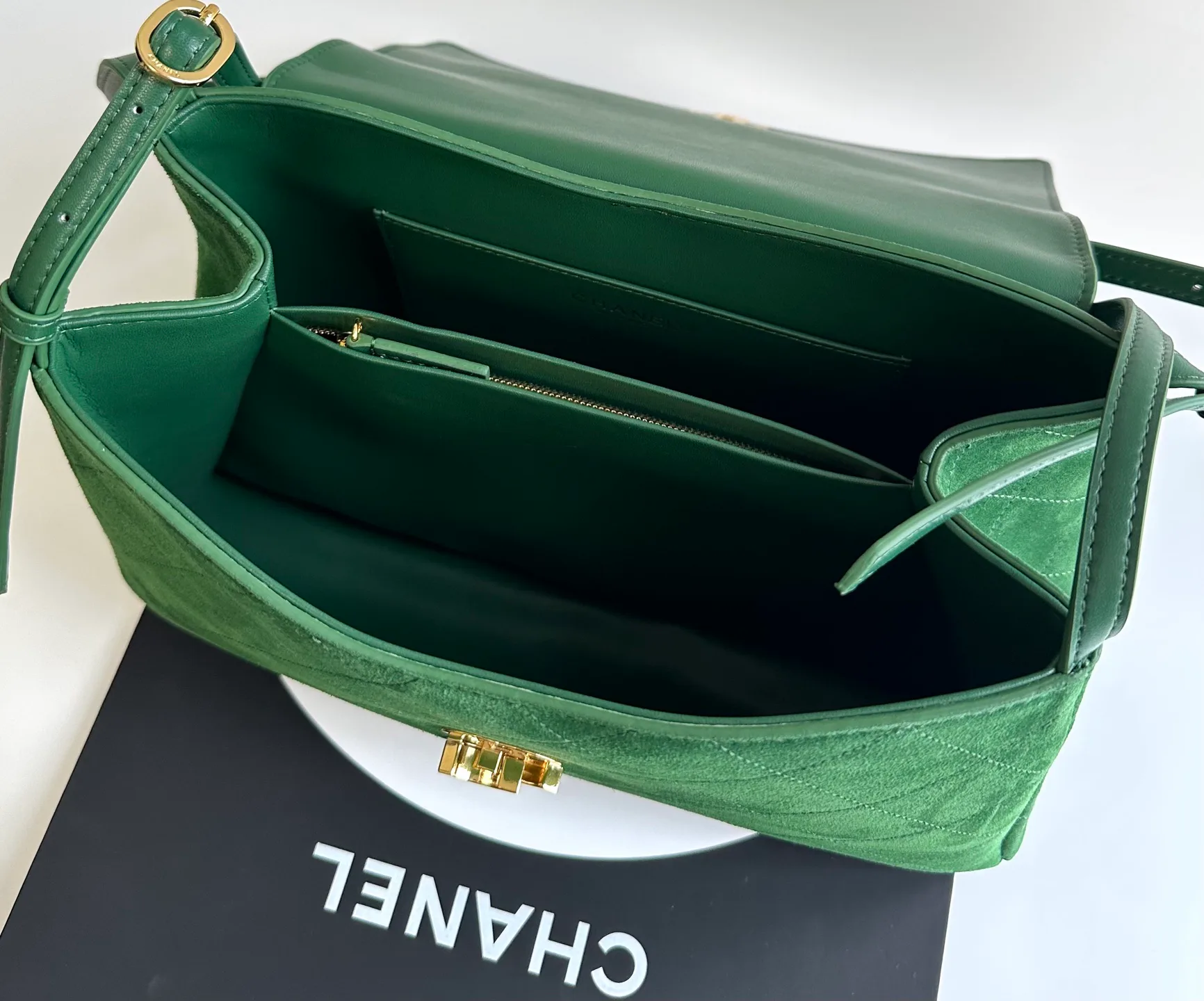 Классические Сумки Женские Chanel 18058426