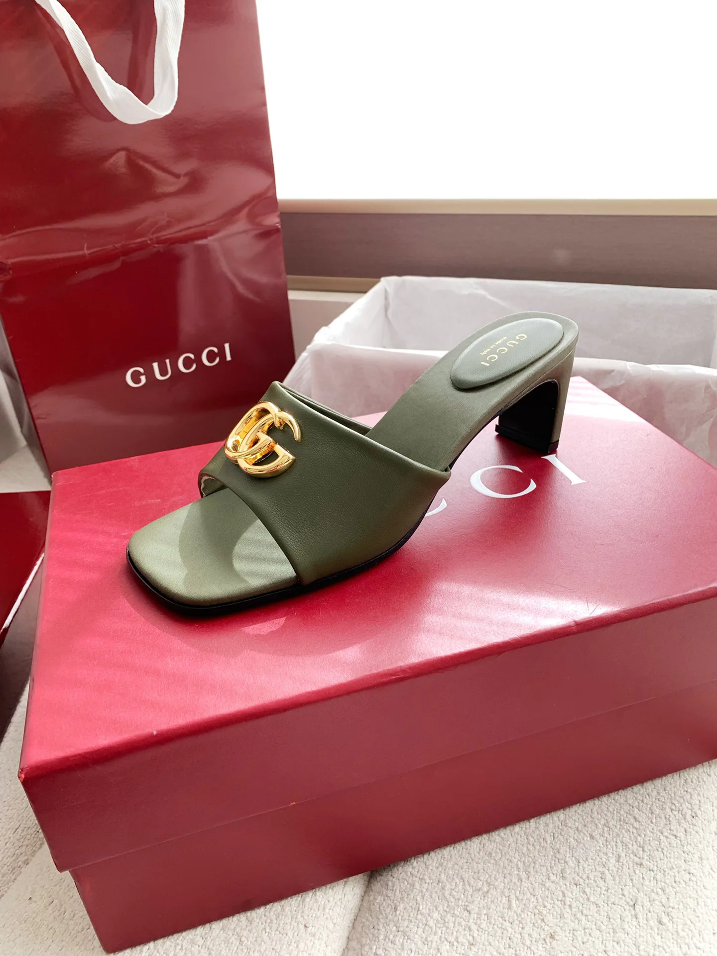 Босоножки Женские Gucci 1881661