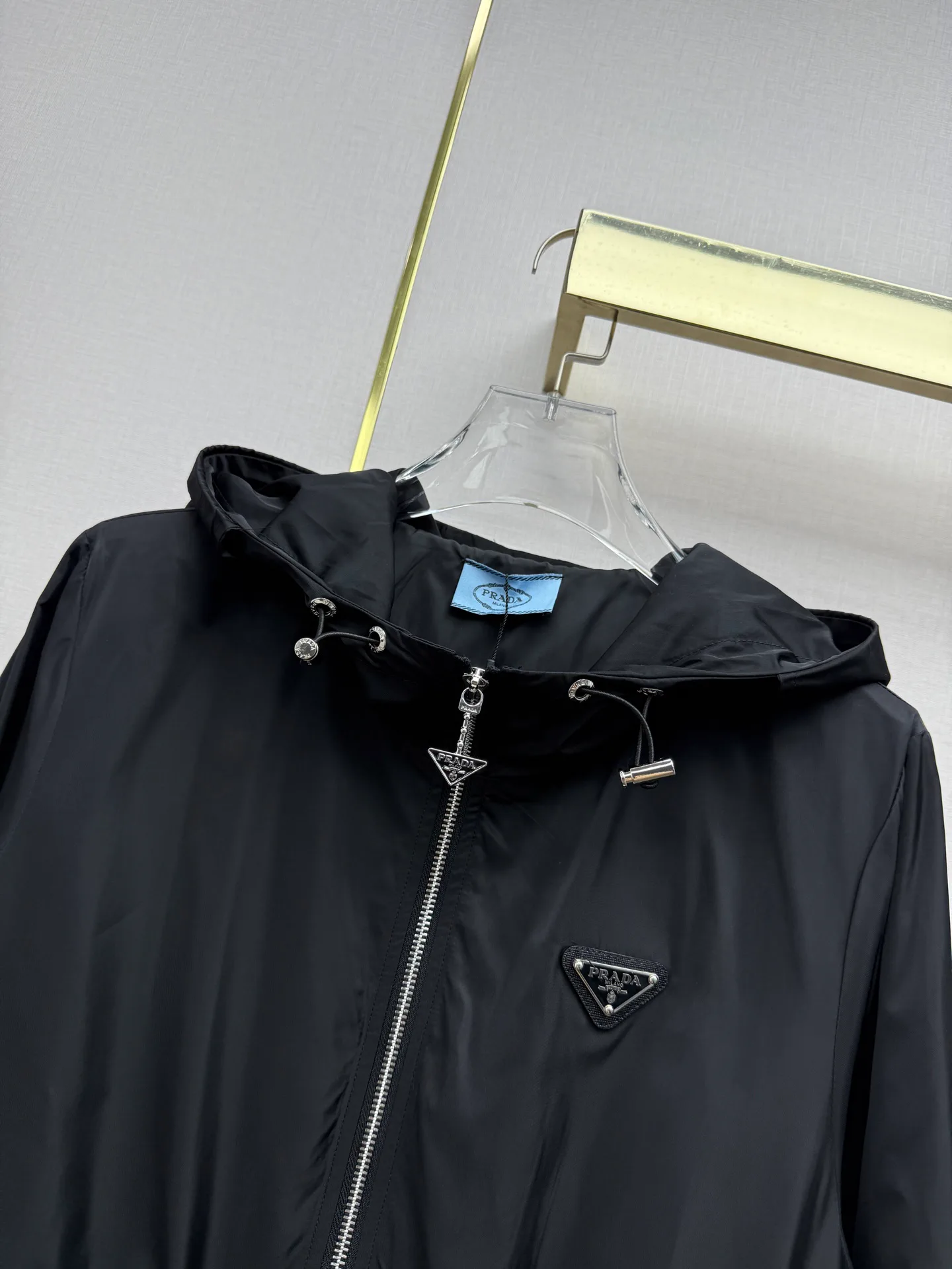Куртки И Пуховики Женские Prada 12752352