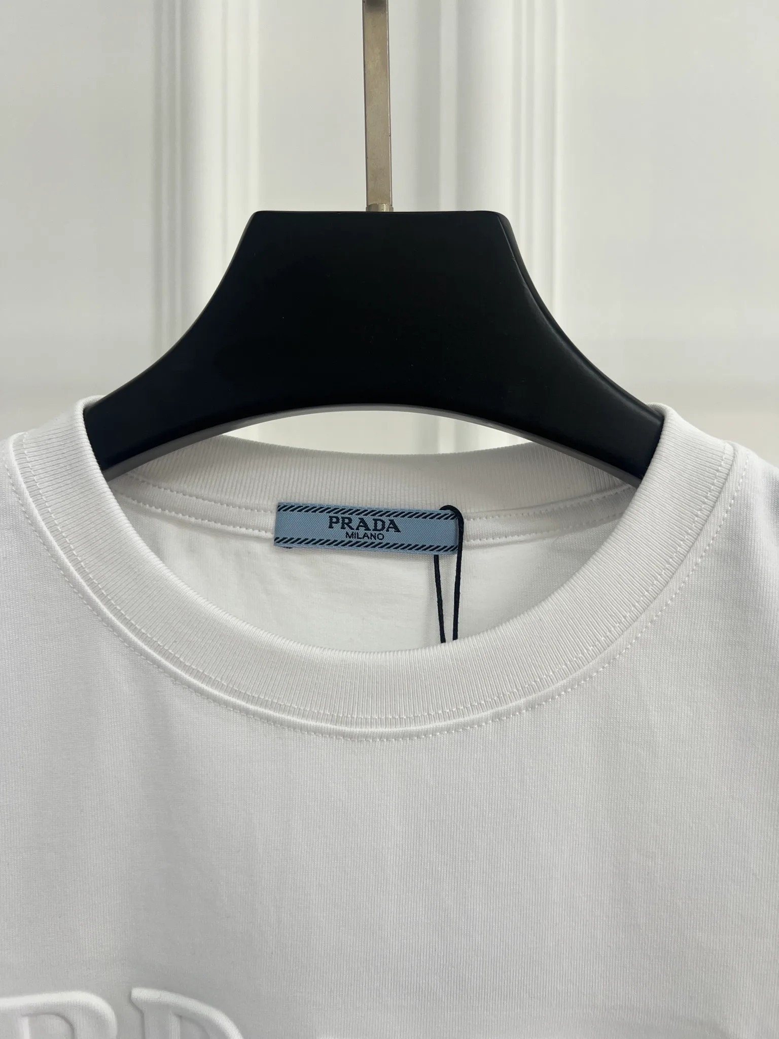 Футболки Женские Prada 11811786