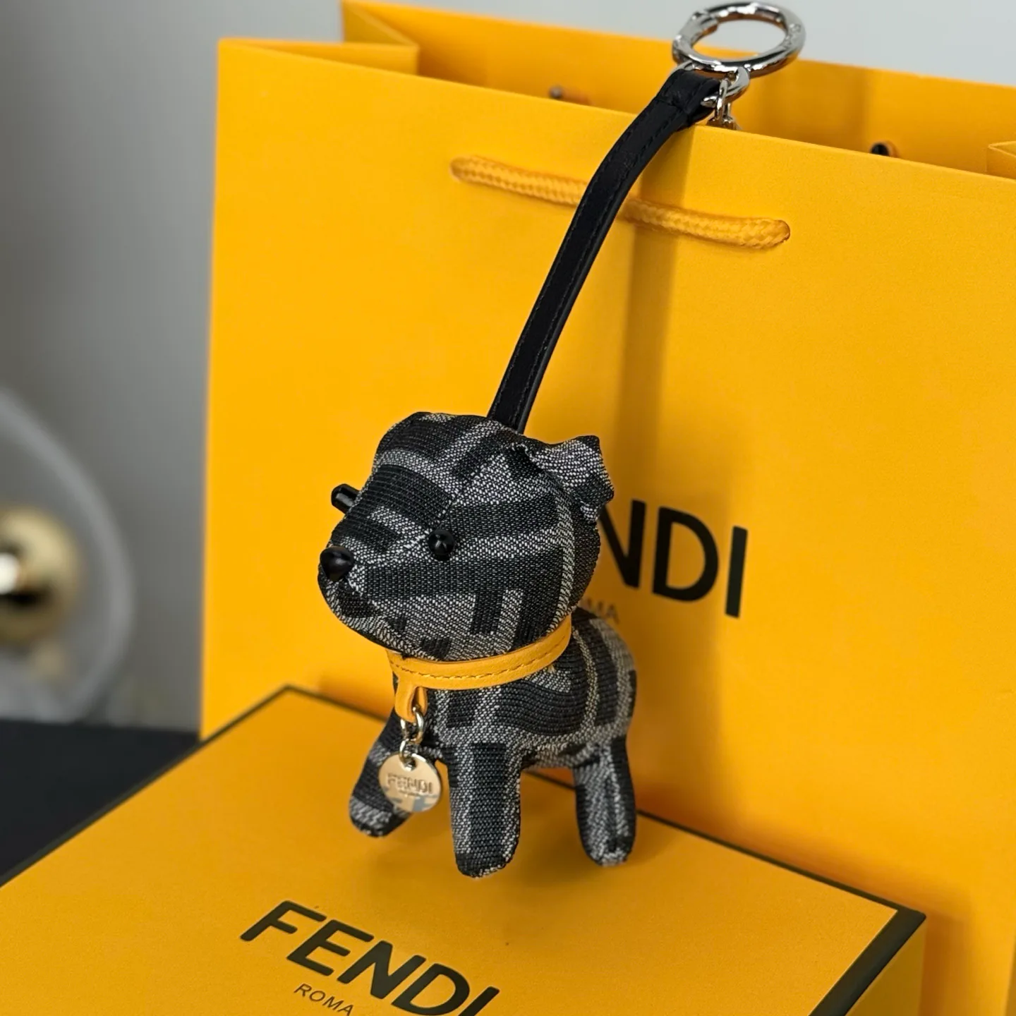 Ключницы Fendi 6348683