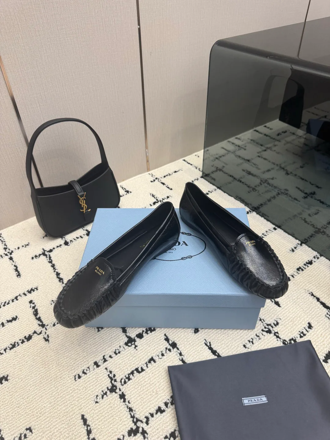 Туфли Женские Prada 17456144