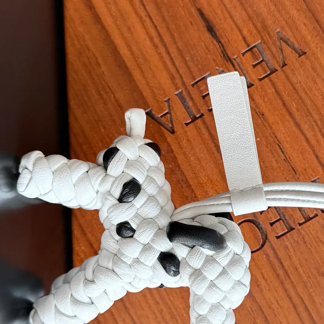 Ключницы Bottega Veneta 546018