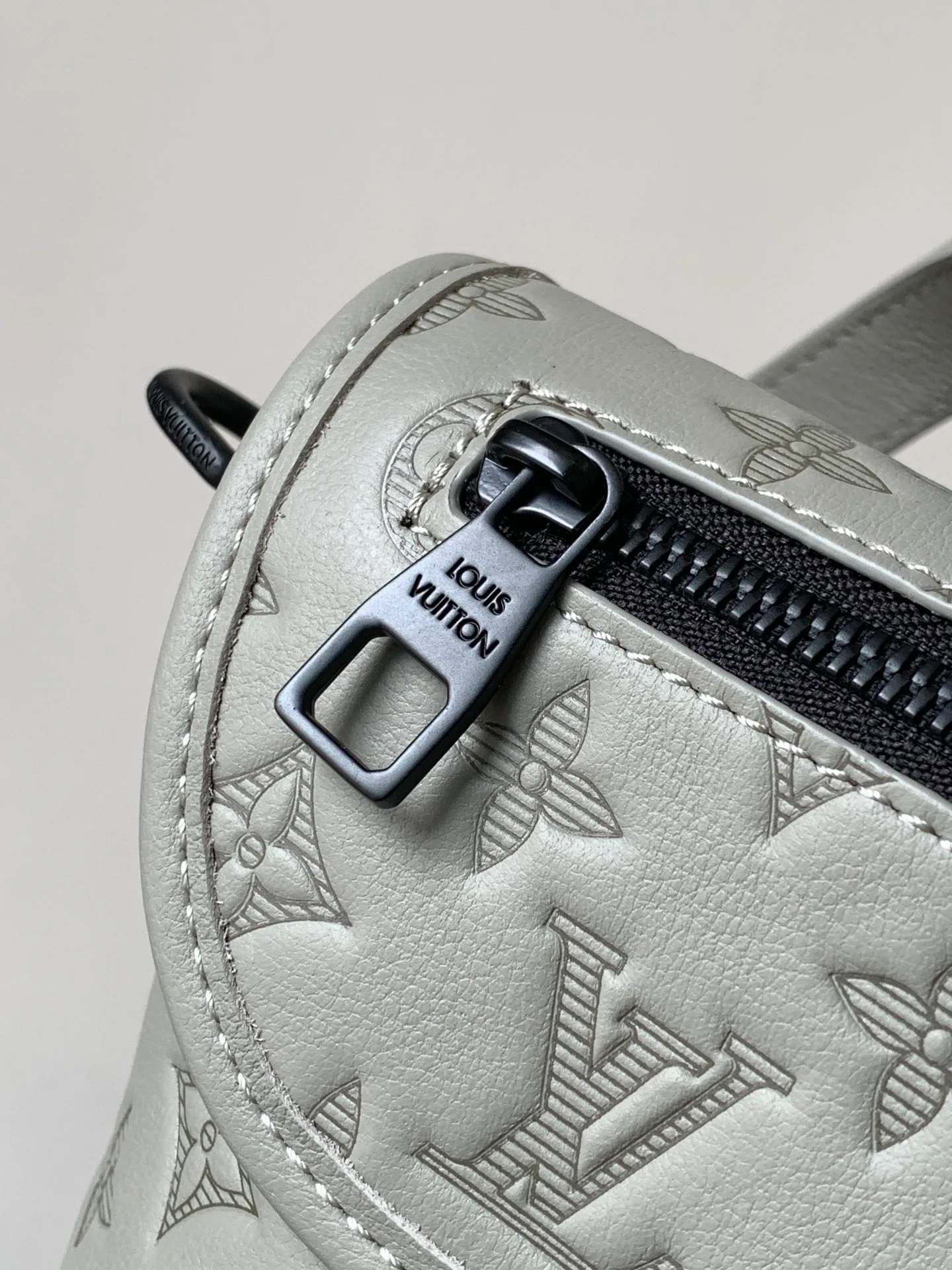 Сумки На Ремне Женские Louis Vuitton 13435236