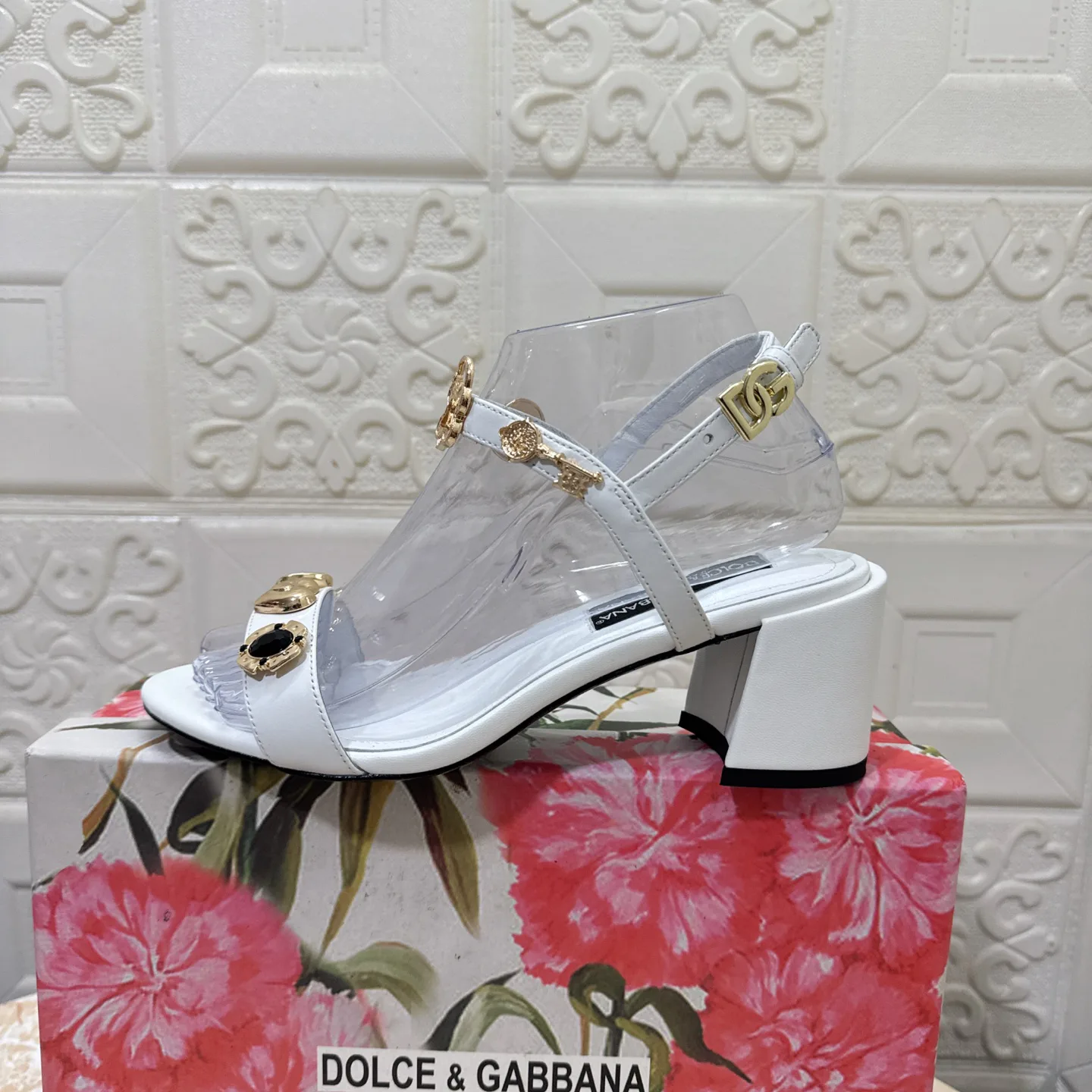 Босоножки Женские Dolce & Gabbana 11171096