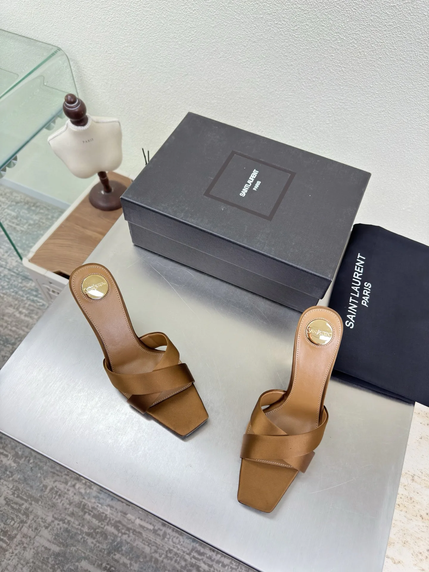 Босоножки Женские Saint Laurent 1693065