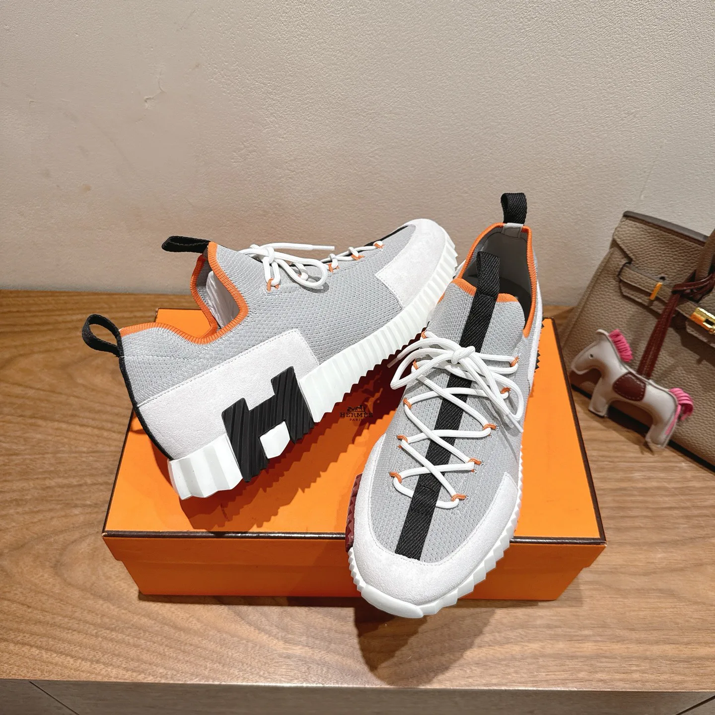 Кроссовки Женские Hermes 4852685