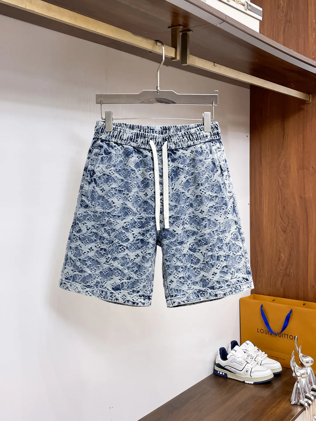 Шорты Мужские Louis Vuitton 13417523