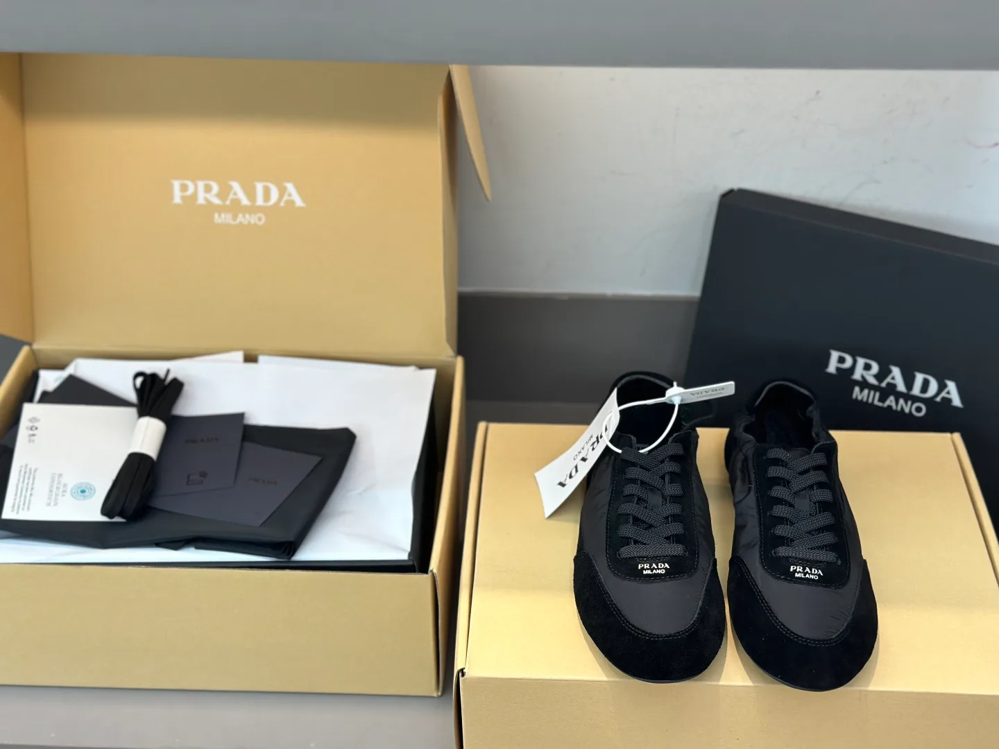 Кроссовки Женские Prada 11152981
