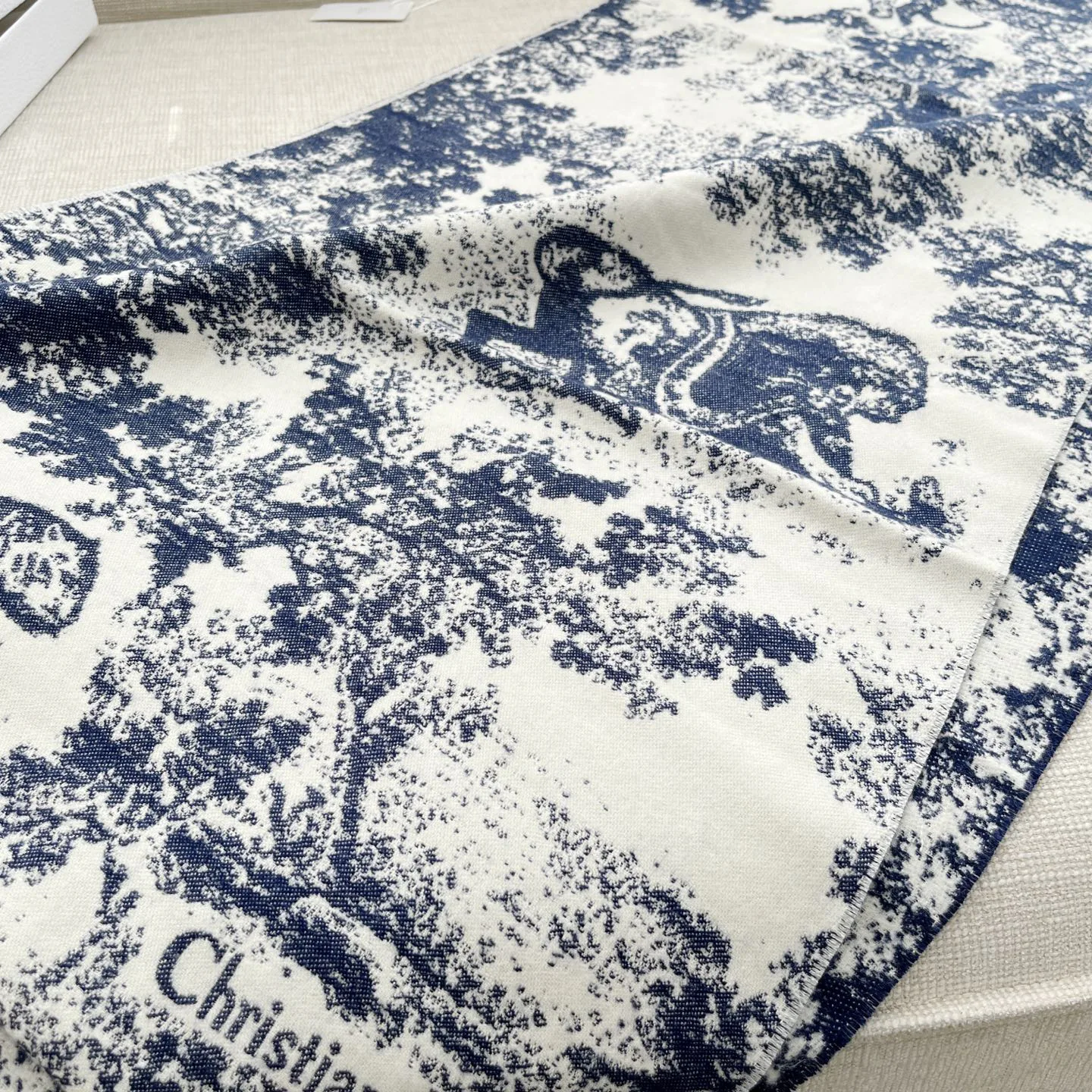 Шарфы Christian Dior 9618519