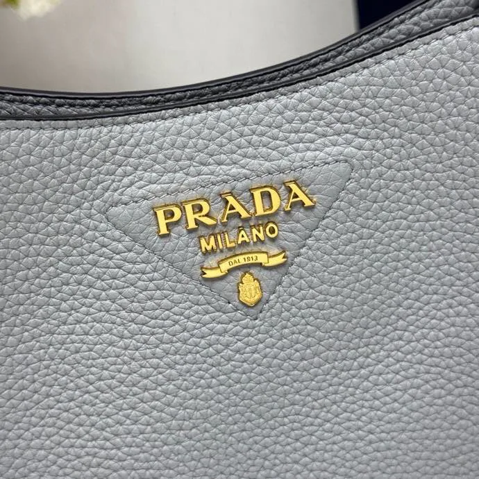 Сумки На Ремне Женские Prada 13332190