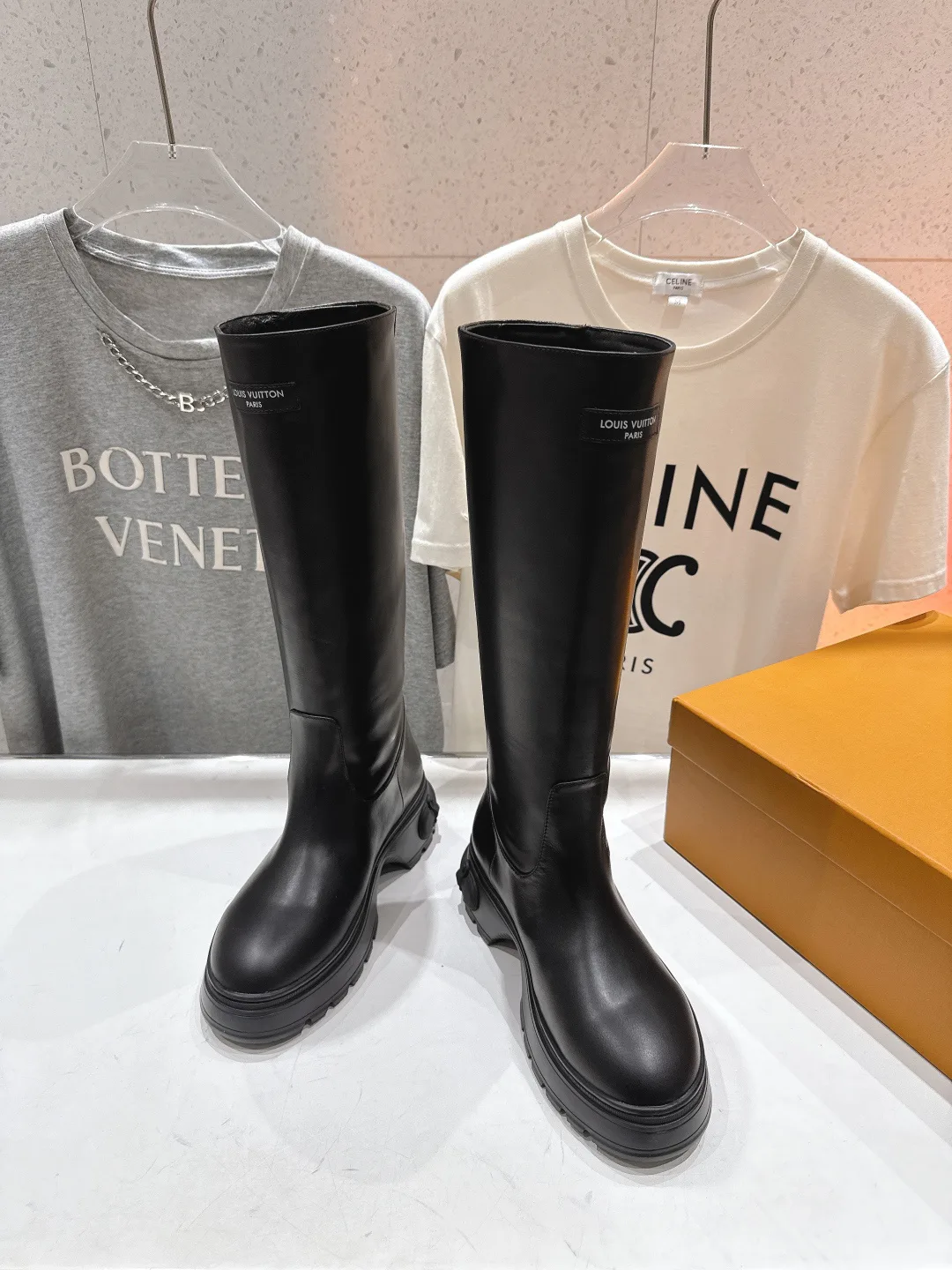 Сапоги Женские Louis Vuitton 256016