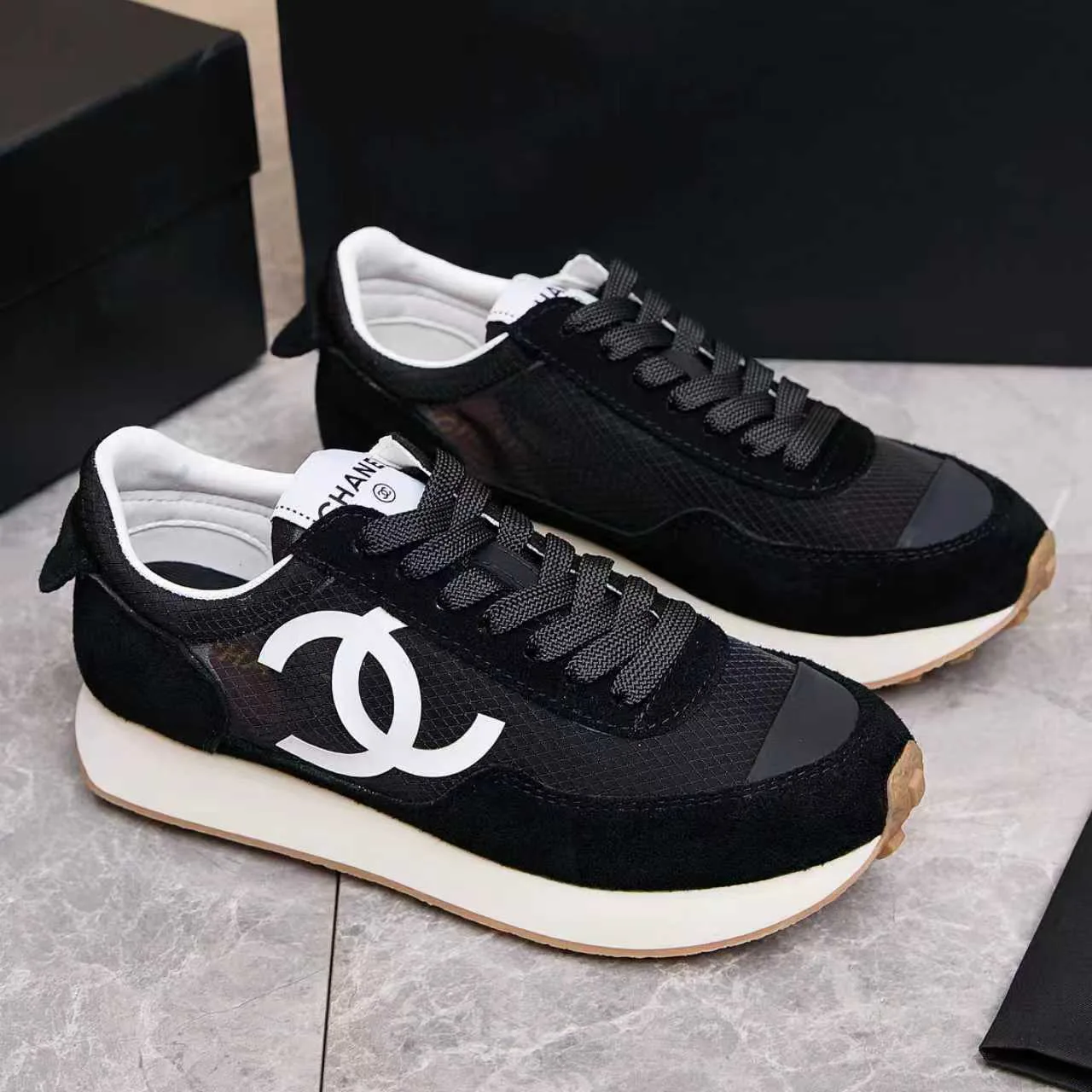 Кроссовки Женские Chanel 10515976