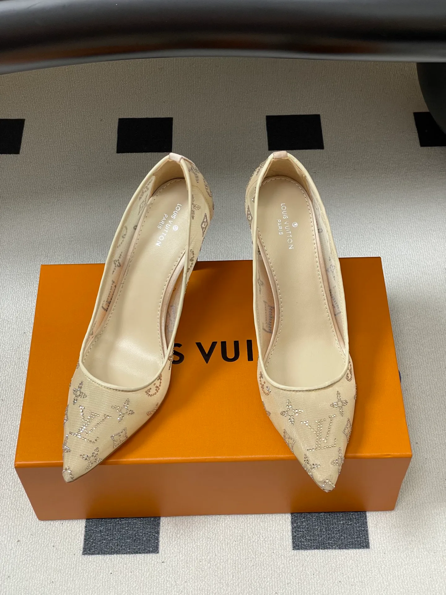 Туфли Женские Louis Vuitton 2597158