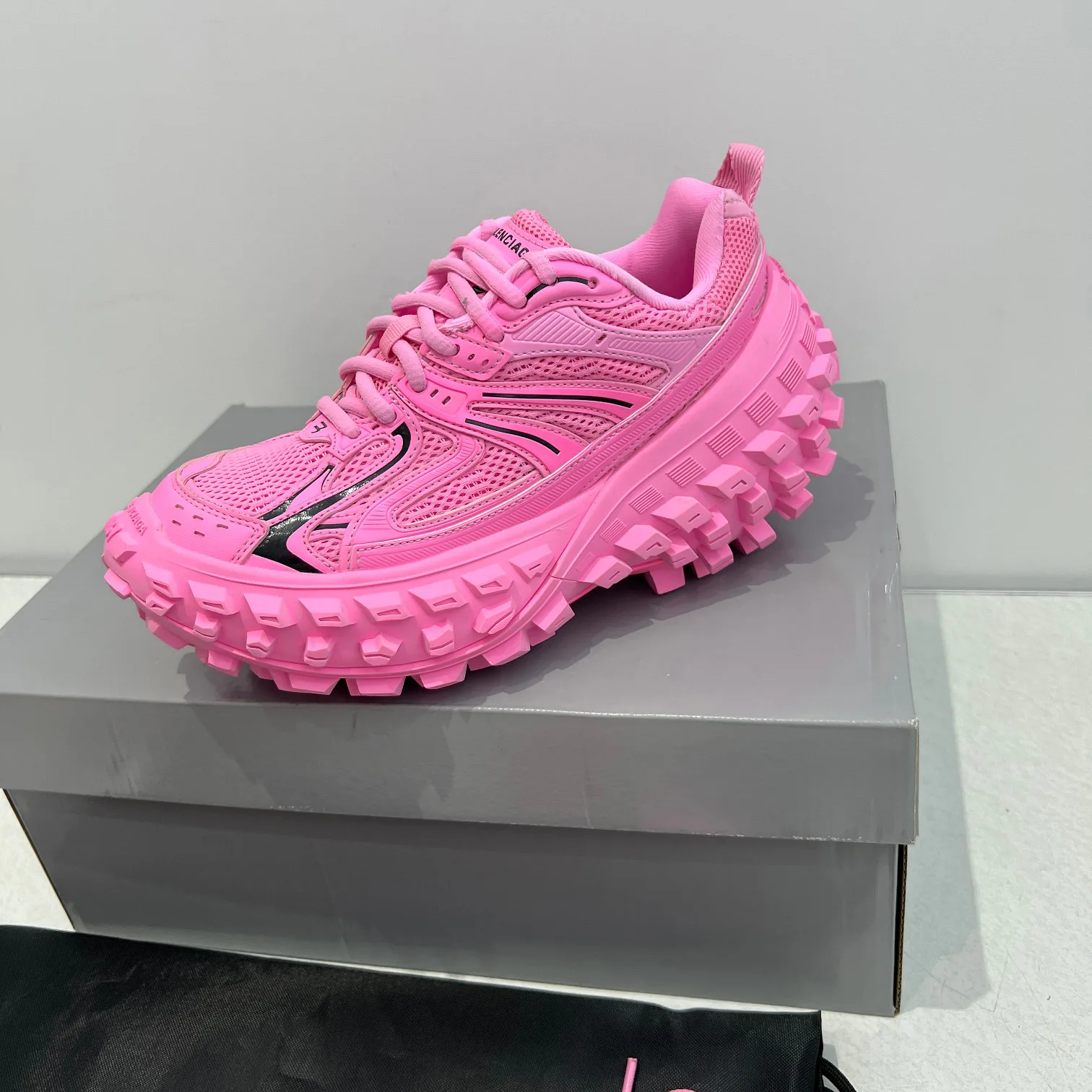 Кроссовки Женские Balenciaga 6428070
