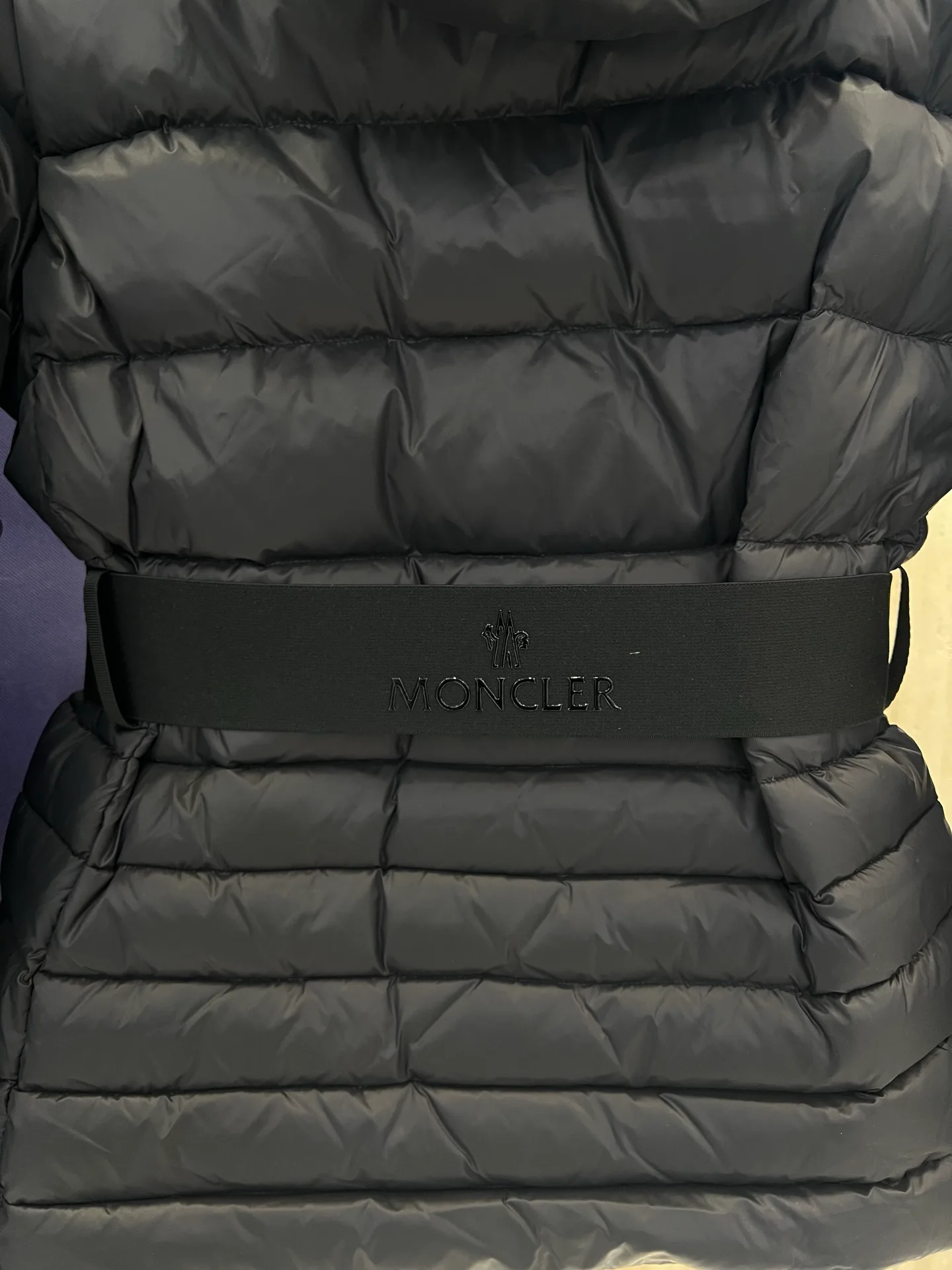 Куртки И Пуховики Женские Moncler 18302920