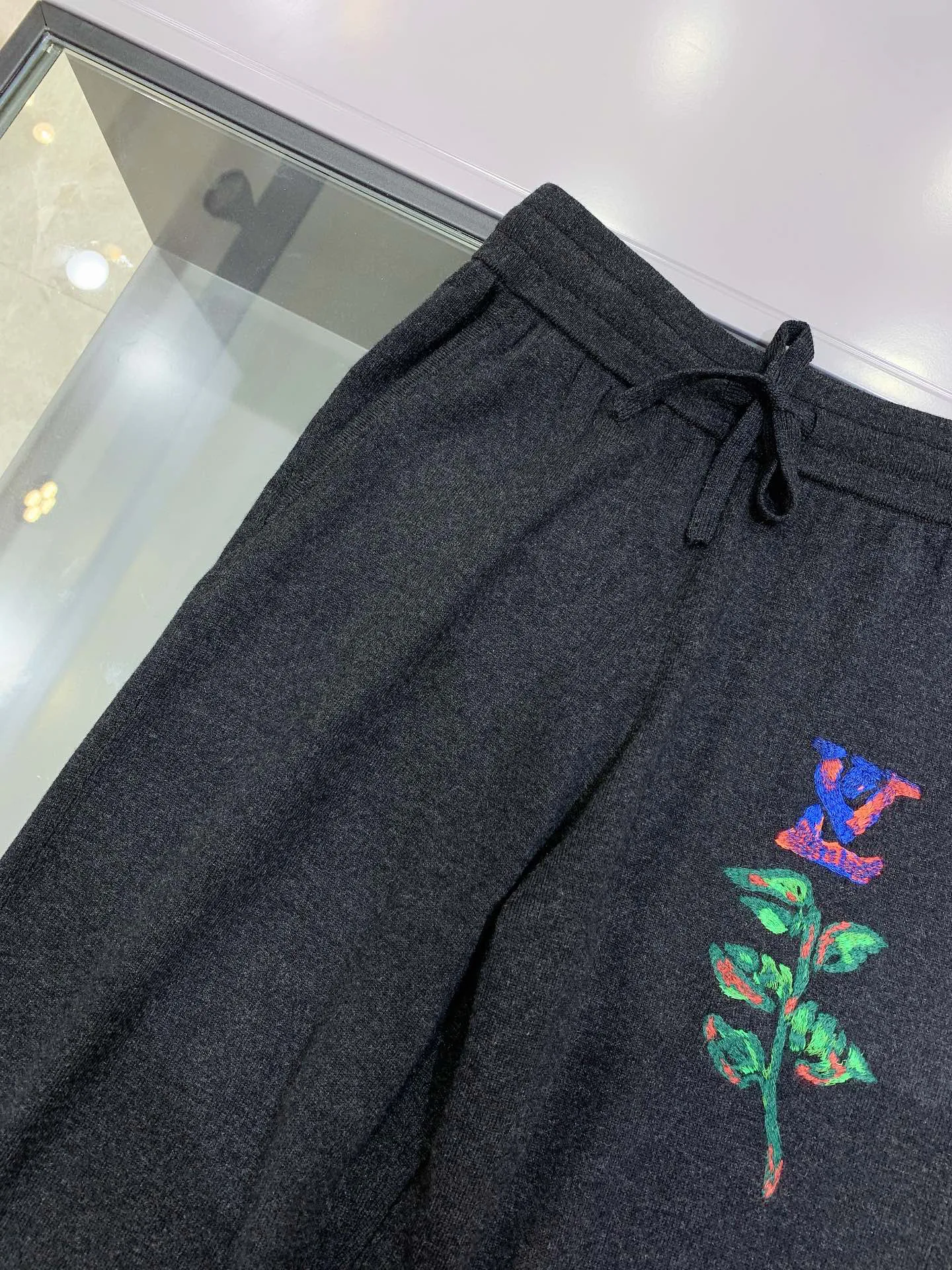 Брюки Женские Louis Vuitton 5353209