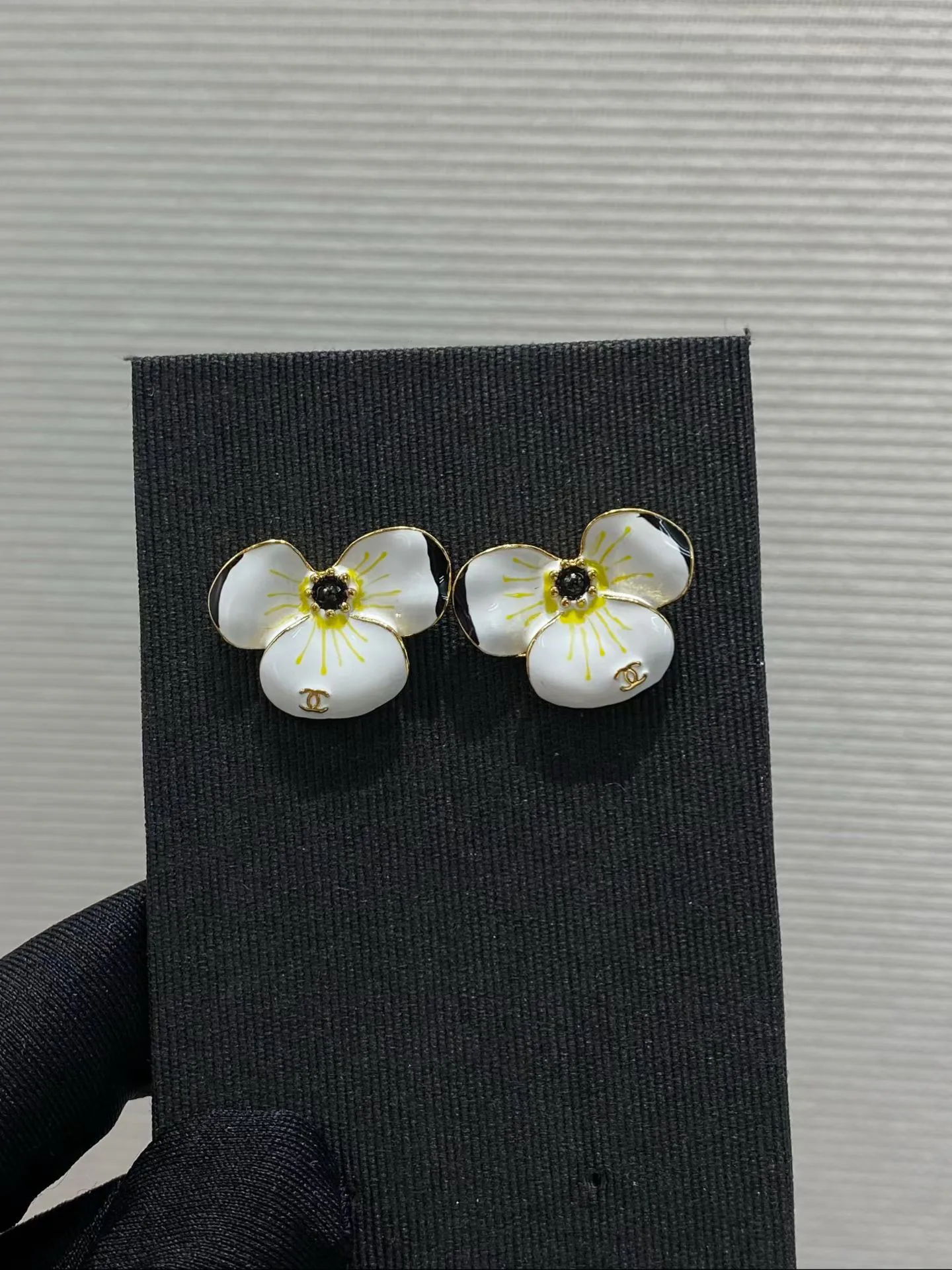 Бижутерия Chanel 18122625