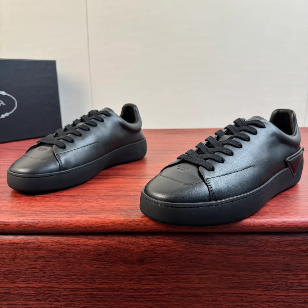 Кроссовки Мужские Prada 16935024