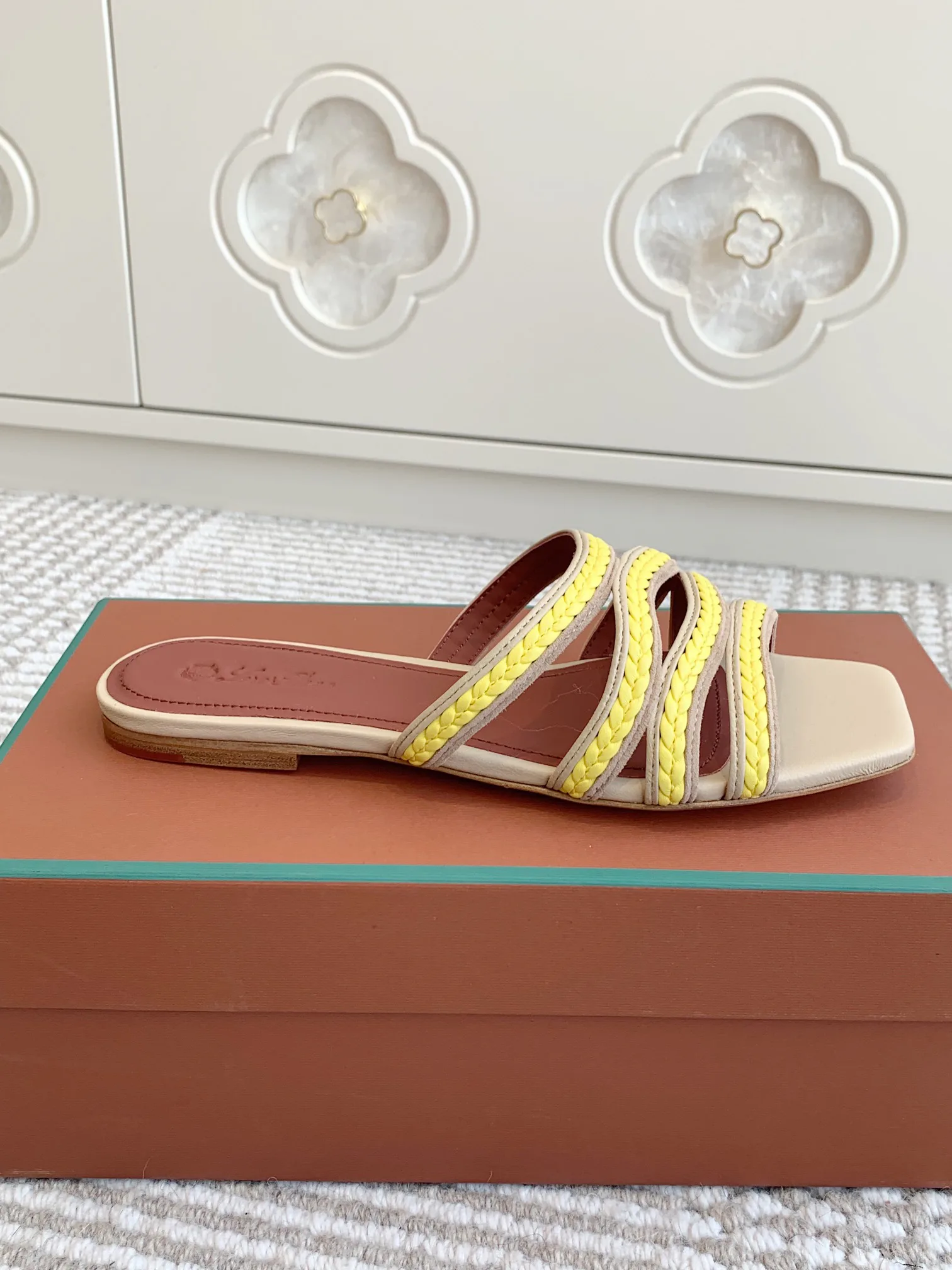 Шлепанцы Женские Loro Piana 9238