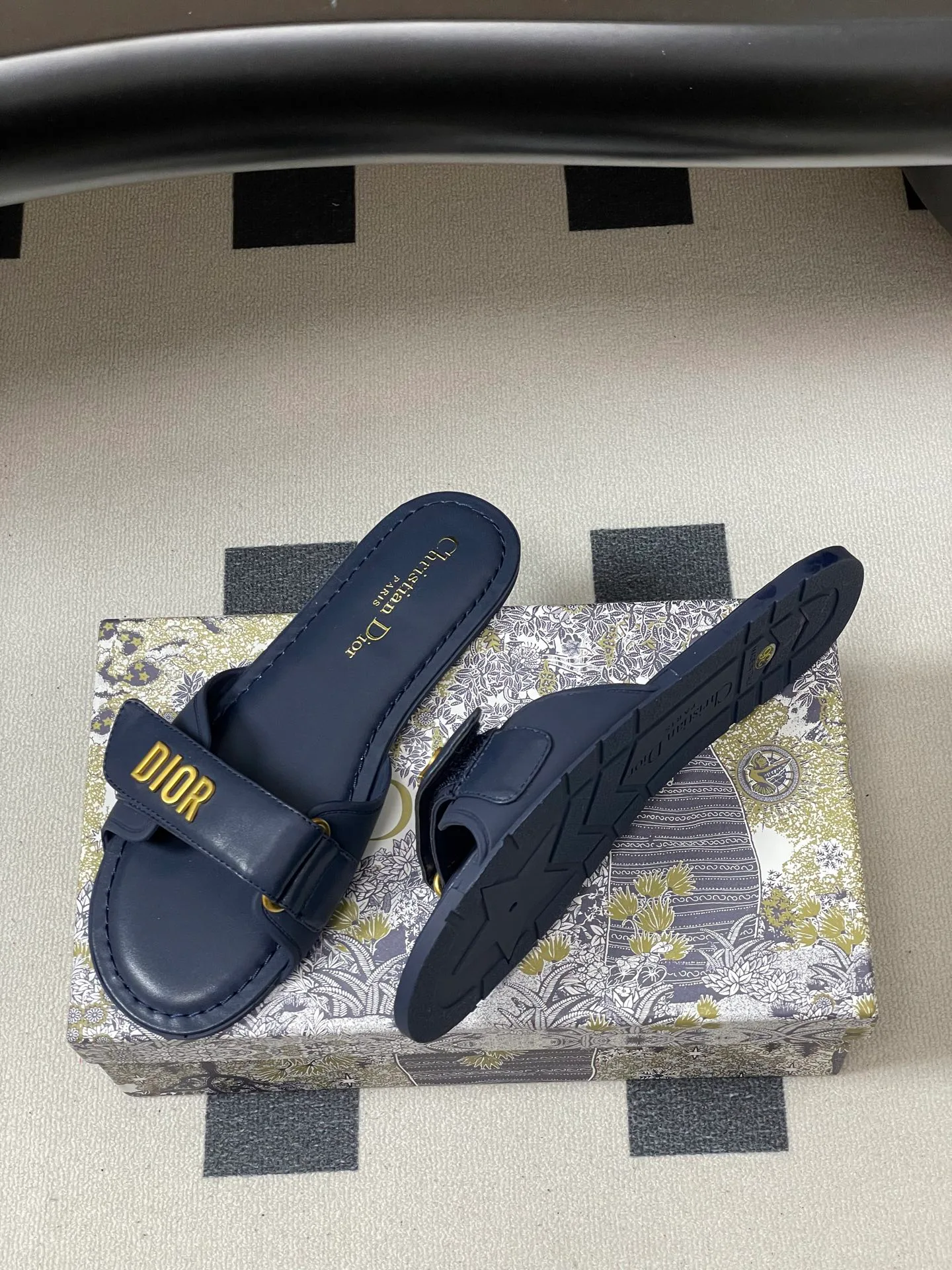 Шлепанцы Женские Christian Dior 1677123