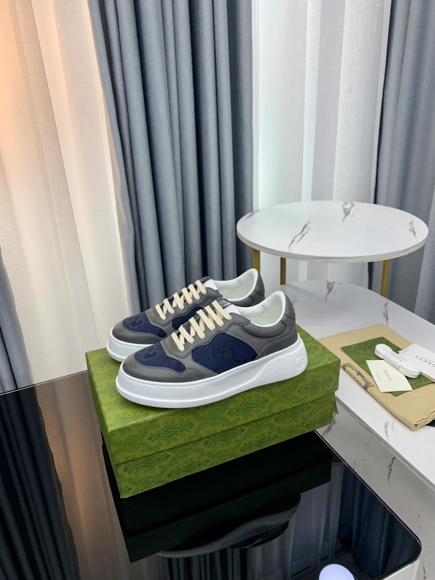 Кроссовки Женские Gucci 12227966